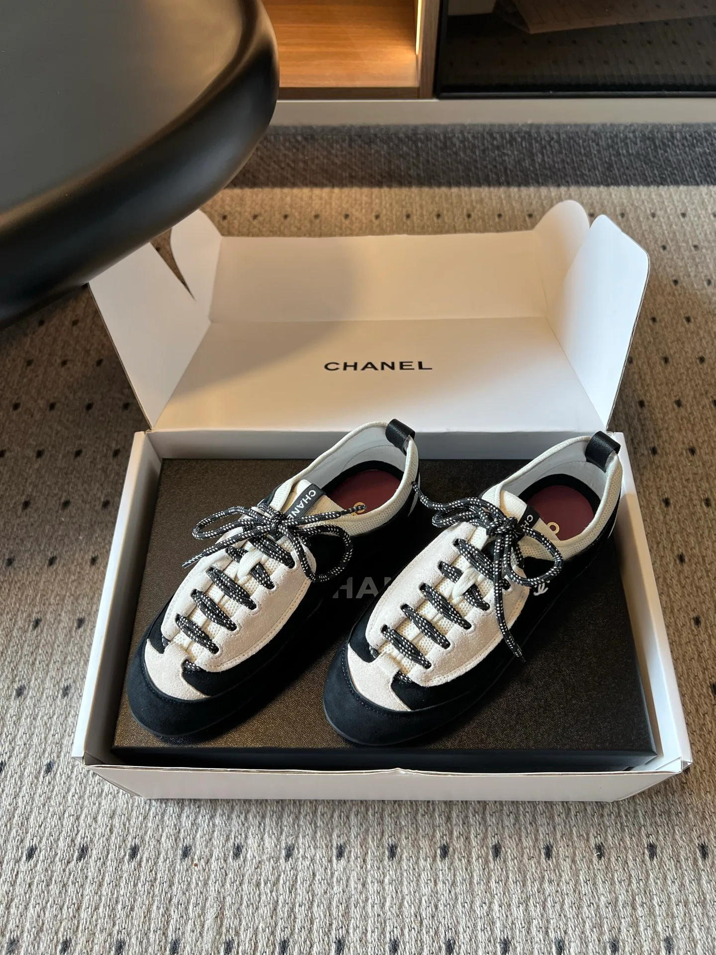Women's Sneakers CHANEL 17419361