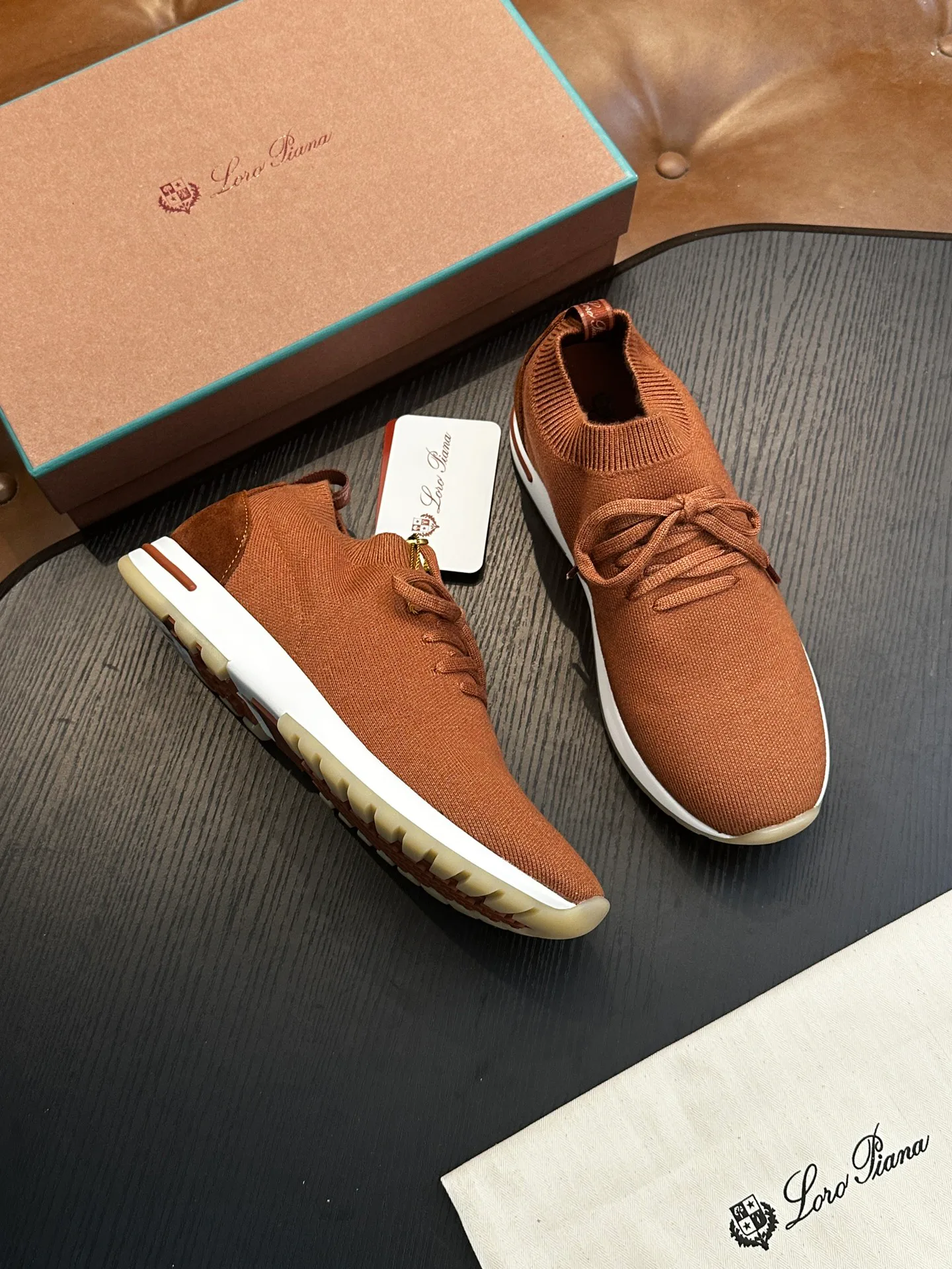Men's Sneakers LORO PIANA 18380070
