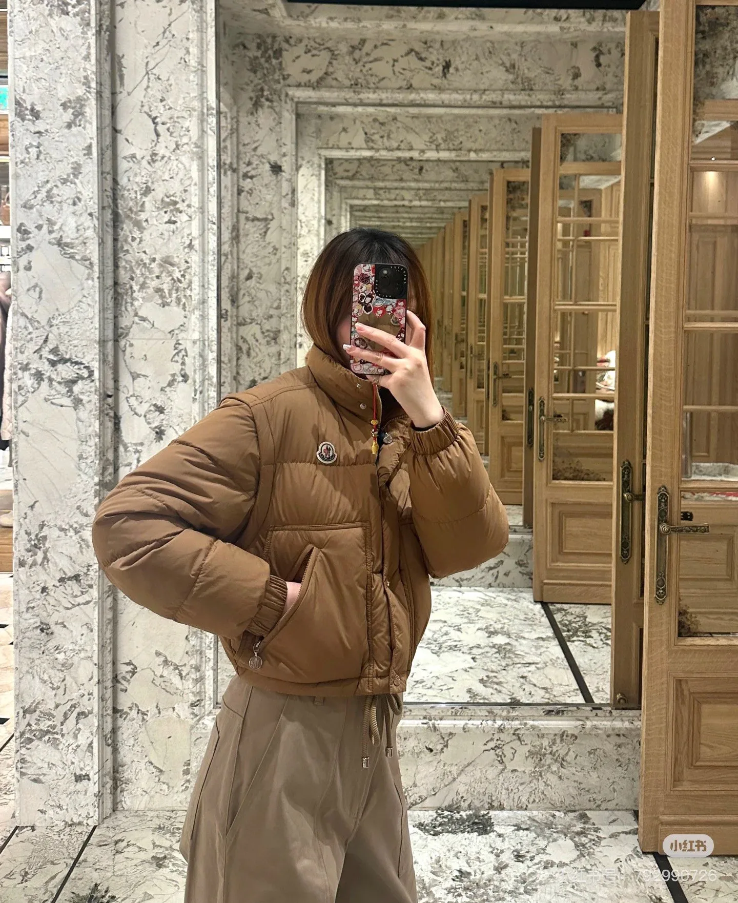 Women's Jackets And Down Jackets MONCLER 17856725