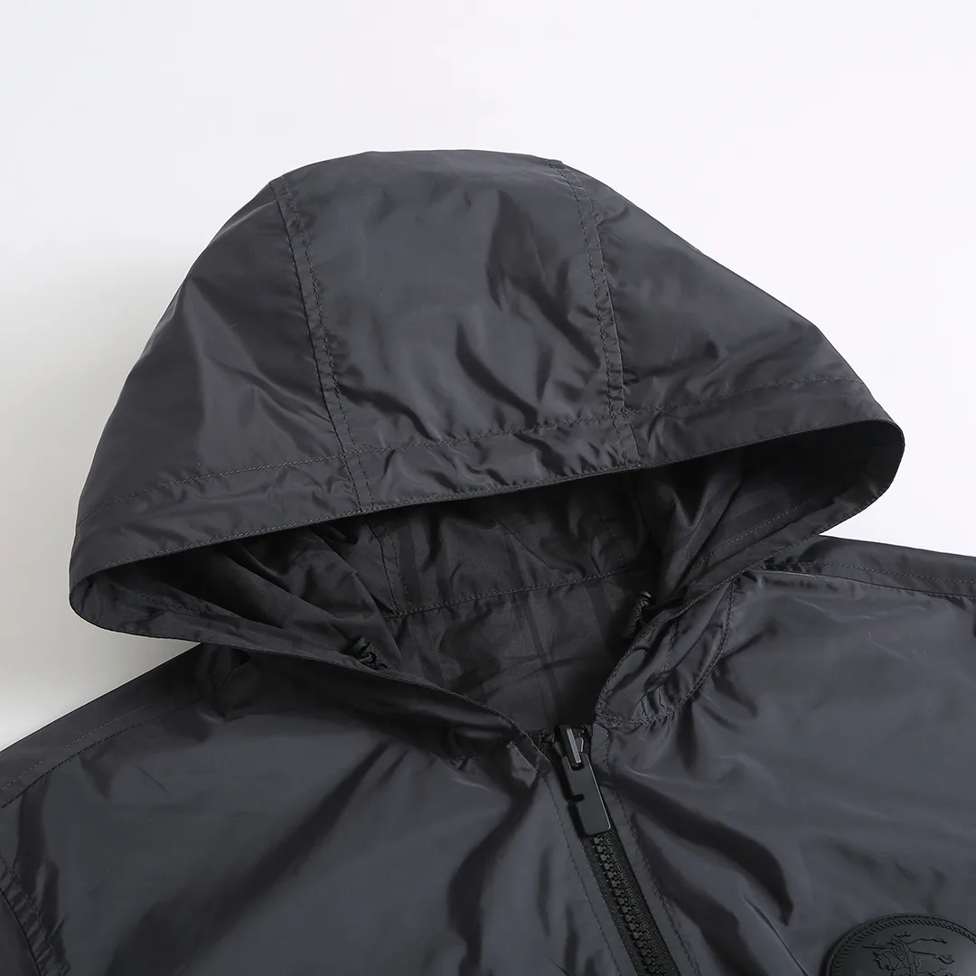 Women's Jackets And Down Jackets BURBERRY 18045919