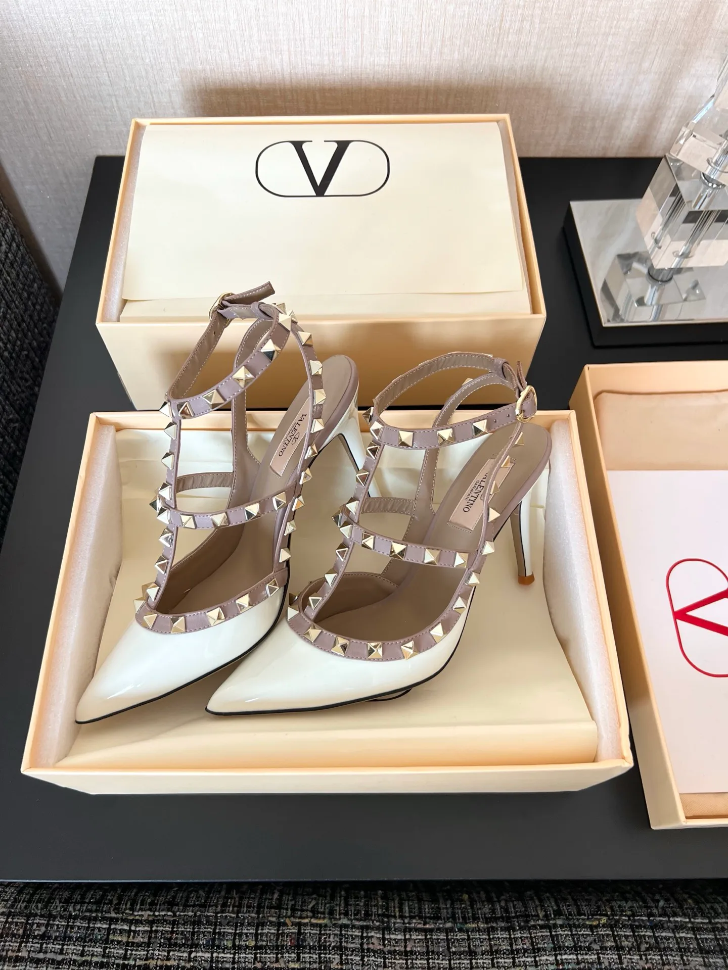 Women's Heels VALENTINO 17480212