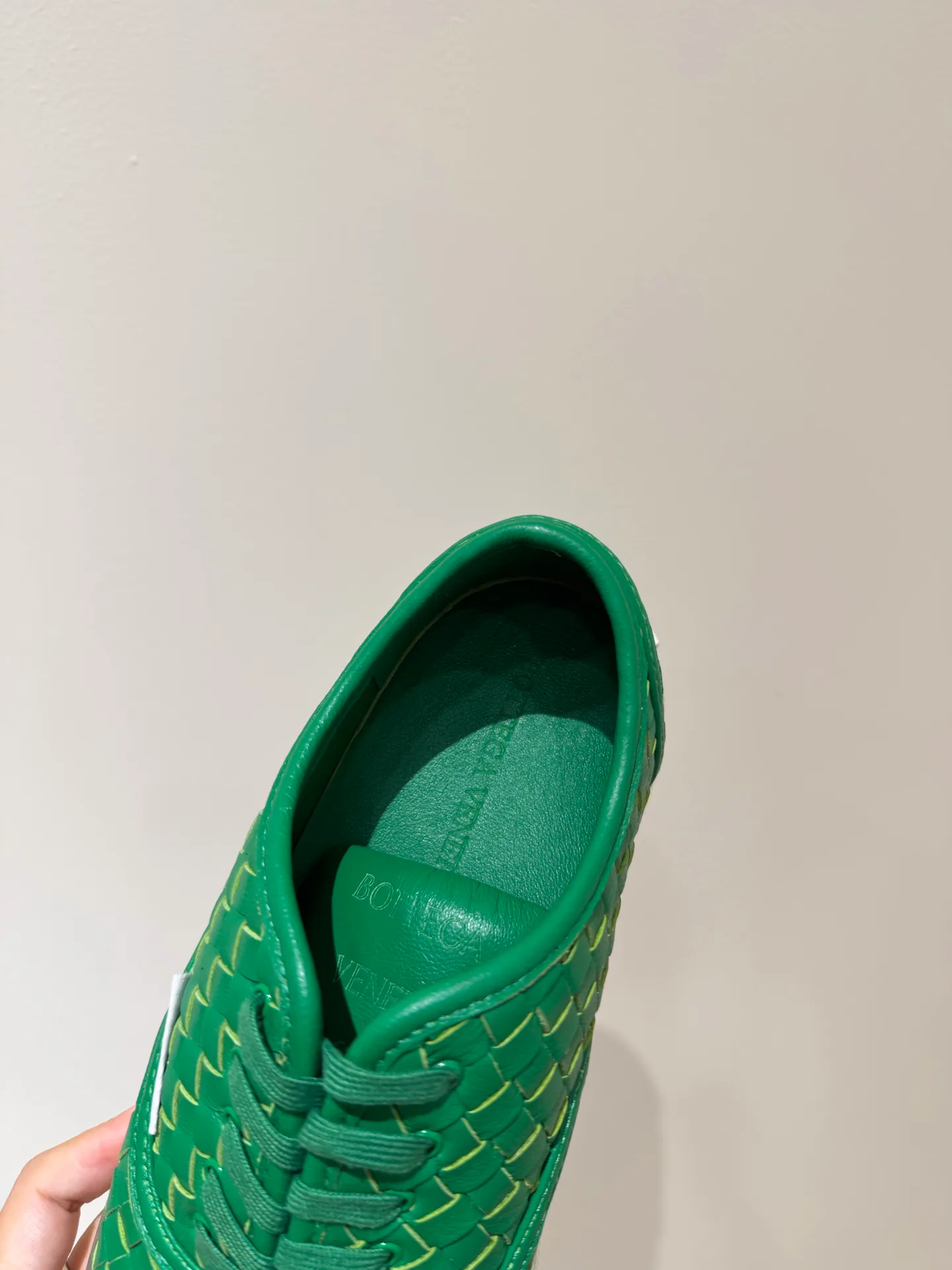 Women's Sneakers BOTTEGA VENETA 17464745