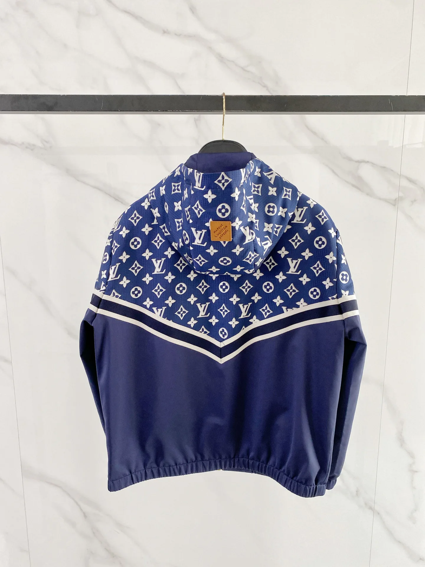 Men's Jackets And Down Jackets LOUIS VUITTON 18178771