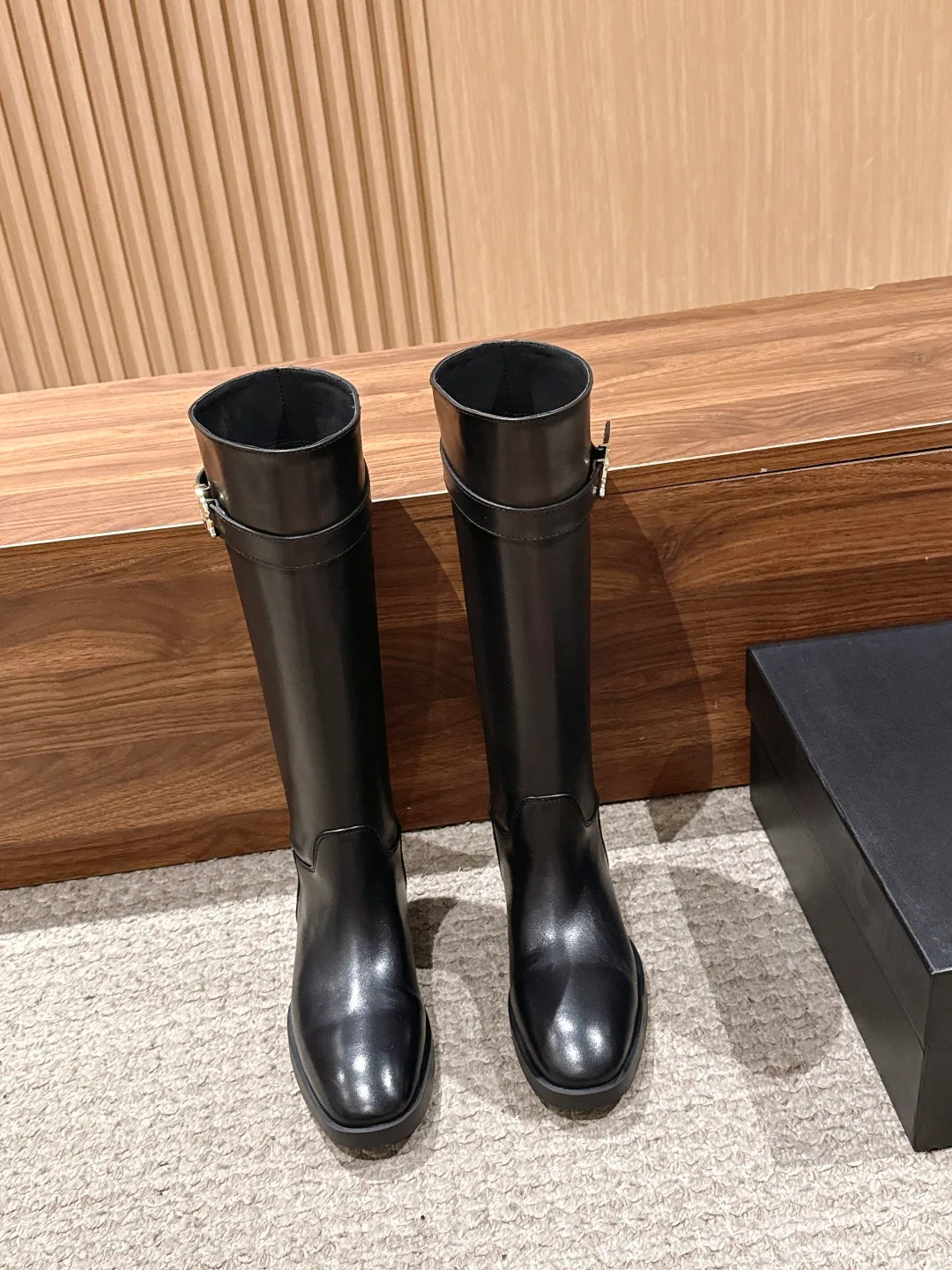 Women's Boots CHANEL 17820621