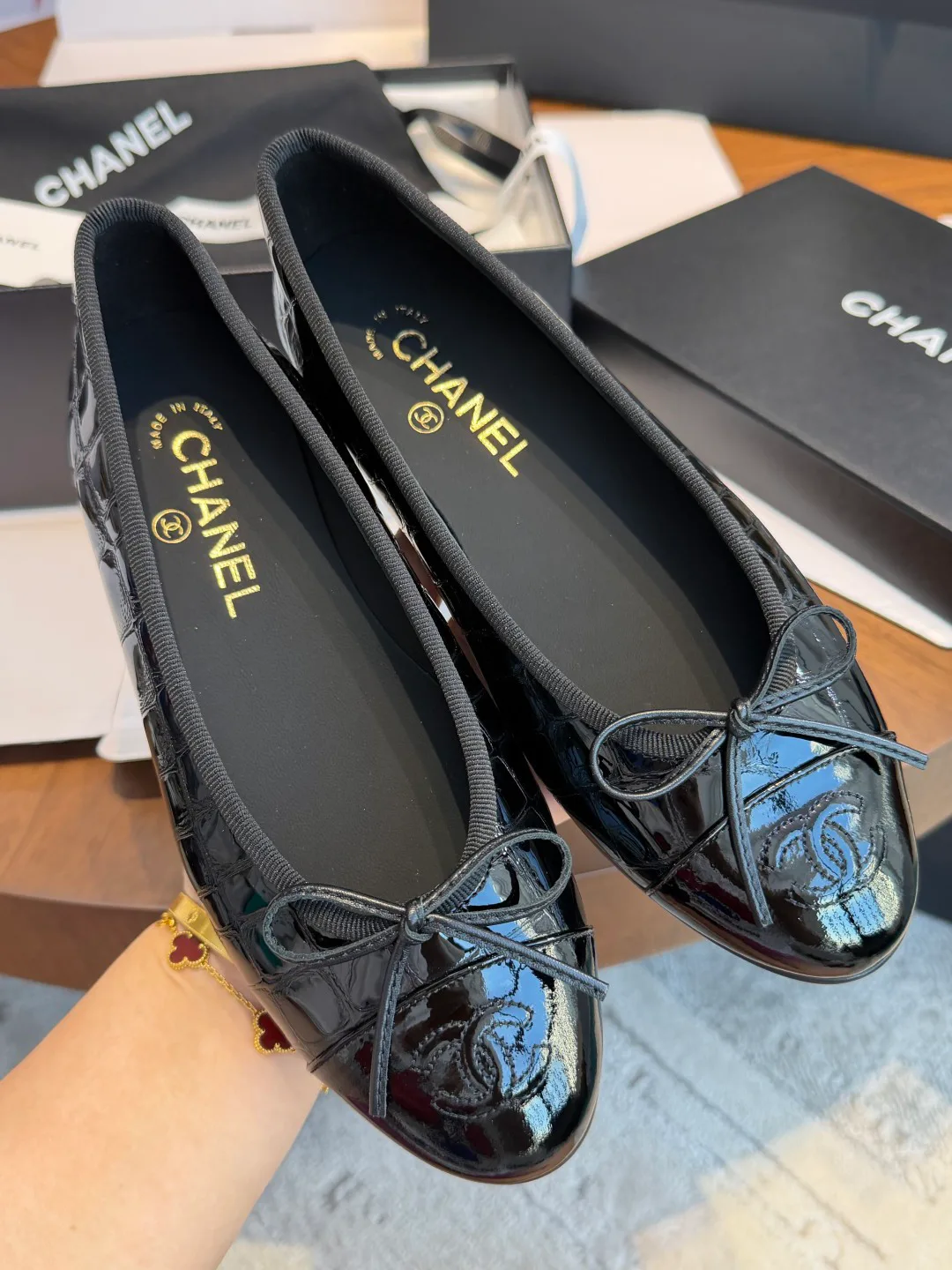 Women's Ballet Flats CHANEL 17480190