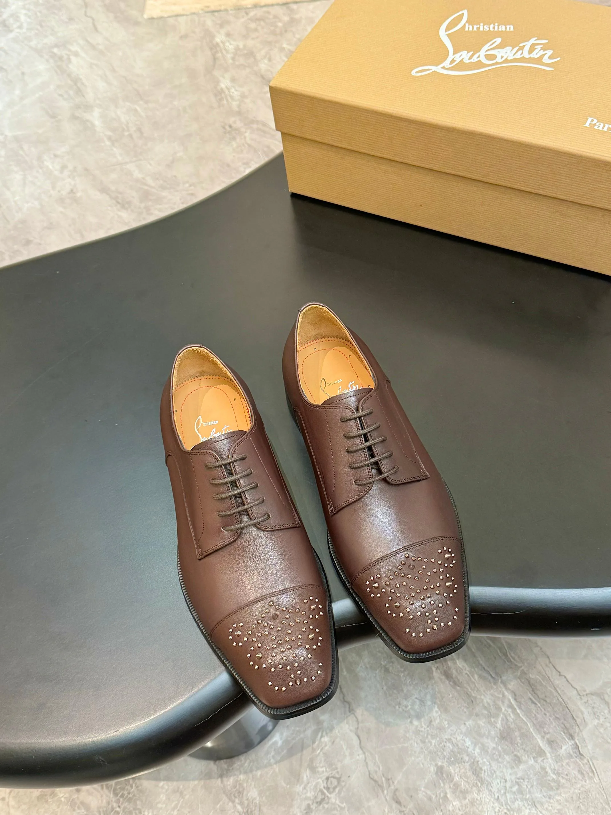 Men's Loafers And Dress Shoes CHRISTIAN LOUBOUTIN 18117245