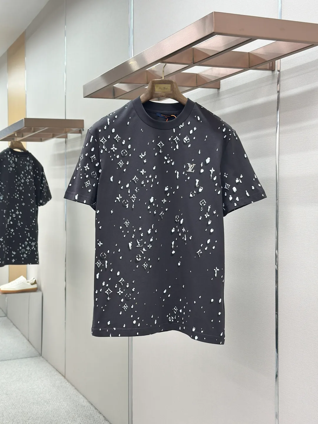 Women's T-Shirts LOUIS VUITTON 18191104