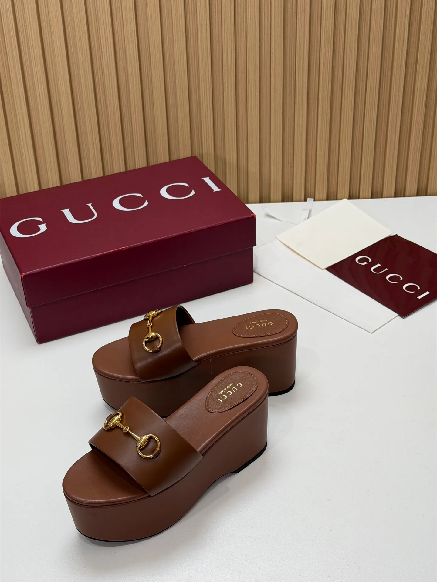 Women's Open-Toe Sandals GUCCI 17631679