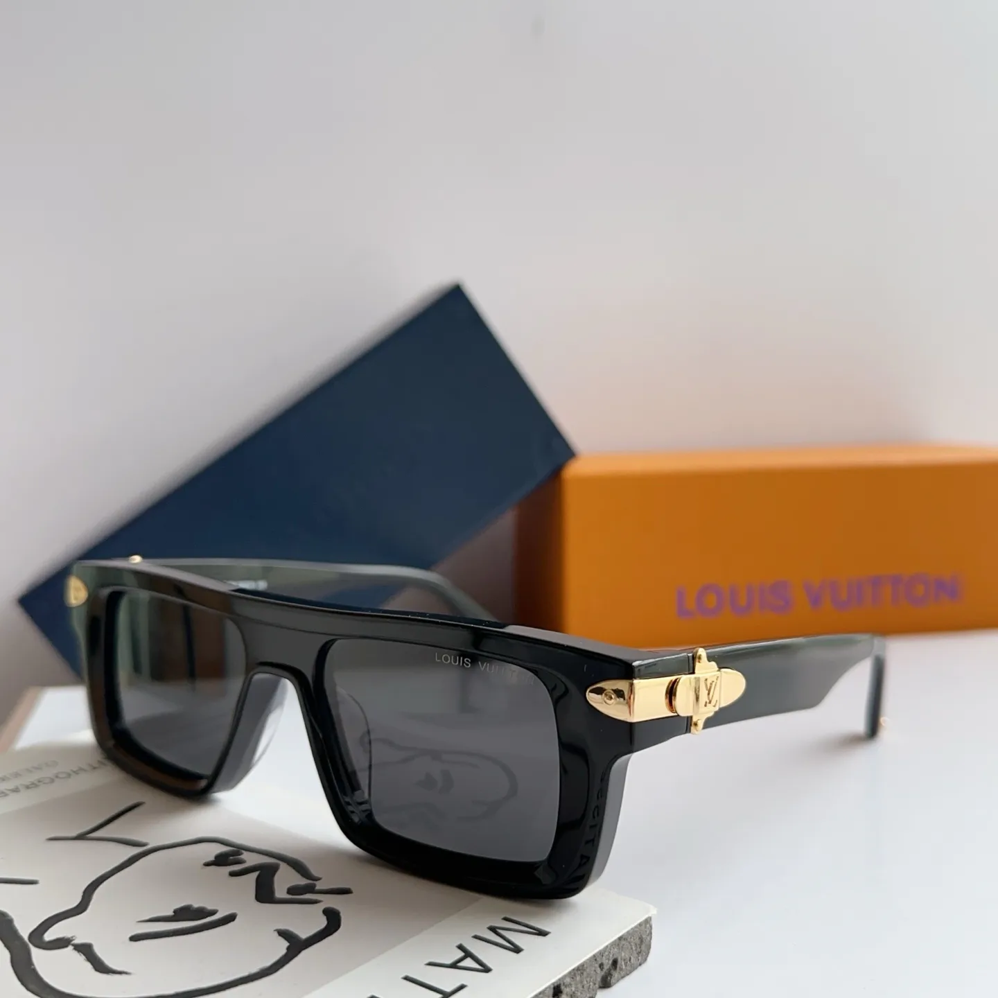 Glasses LOUIS VUITTON 17366472