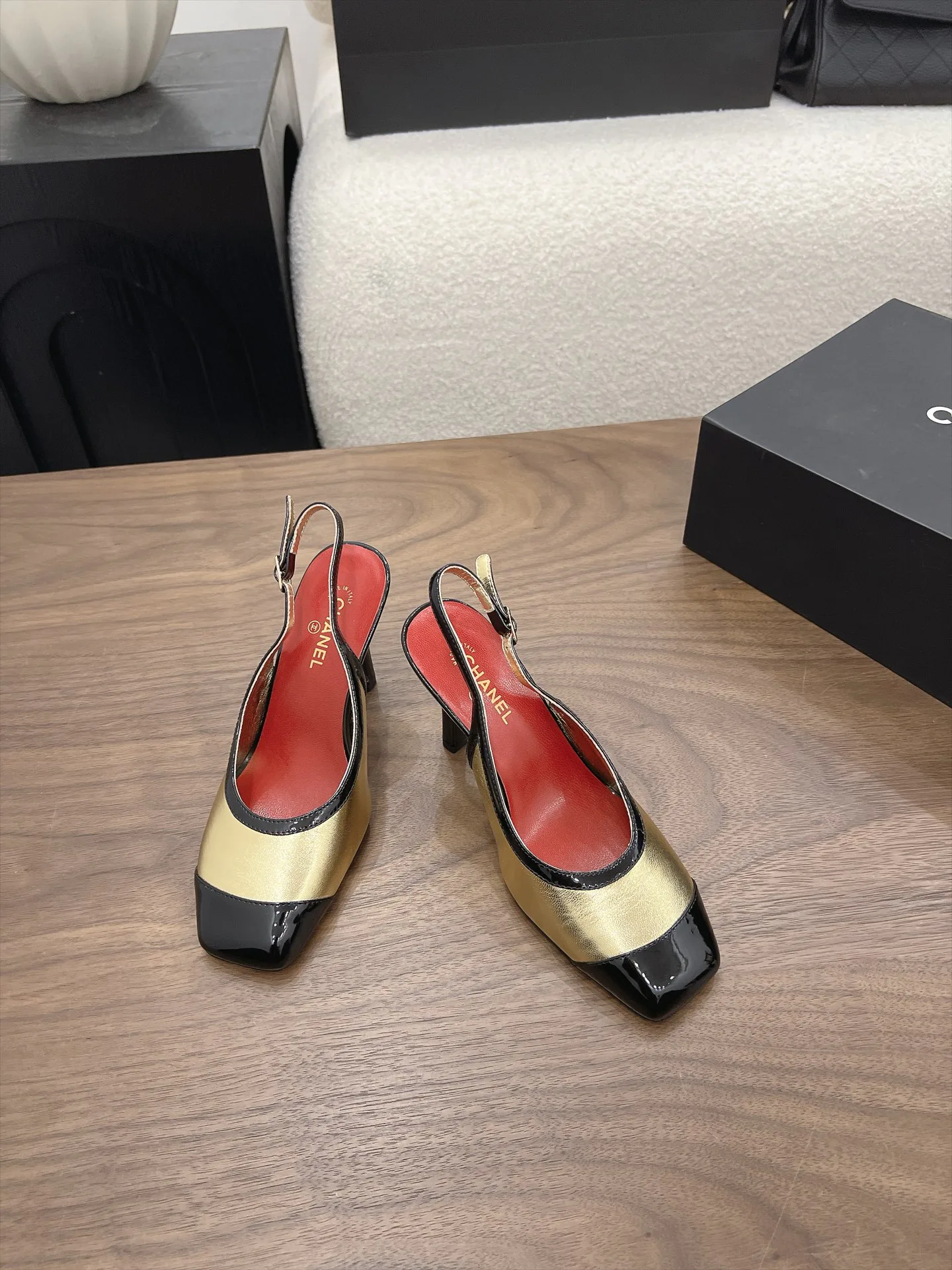 Women's Heels CHANEL 17815449