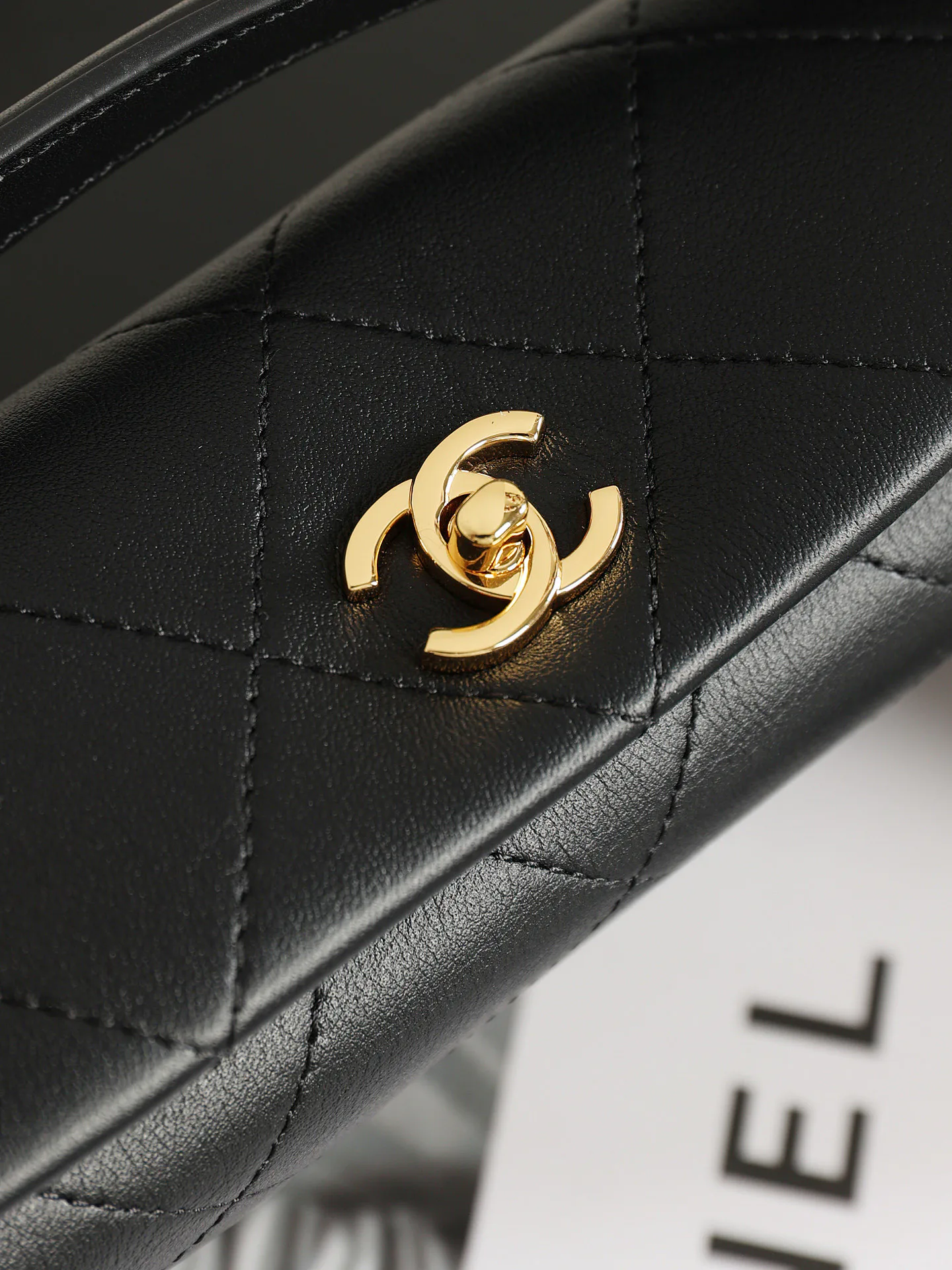 Women's Classic Handbags CHANEL 17844824