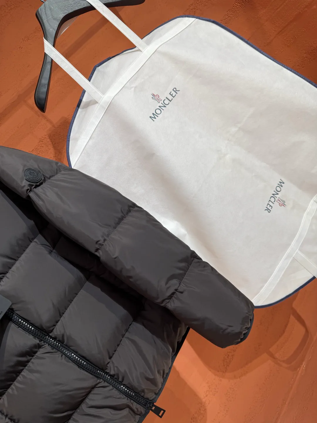Men's Jackets And Down Jackets MONCLER 18387786
