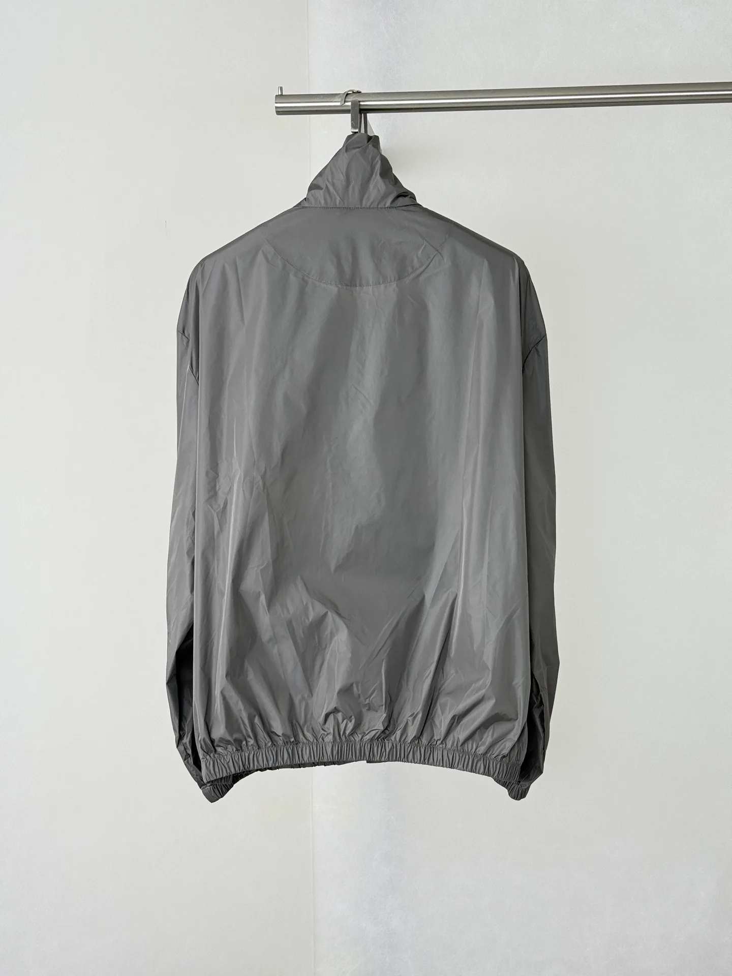 Куртки И Пуховики Мужские Prada 18645218