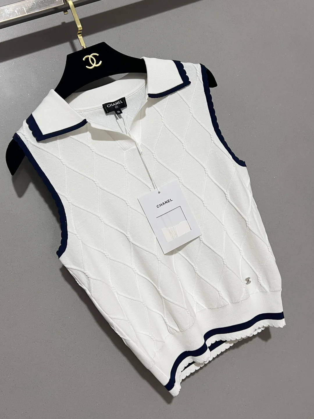 Women's Vests CHANEL 17429688