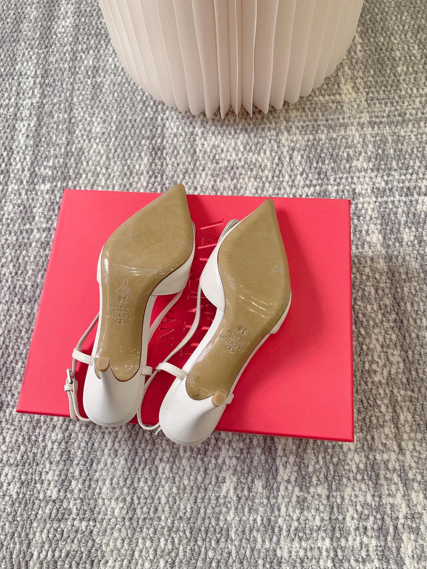 Women's Heels VALENTINO 17963100