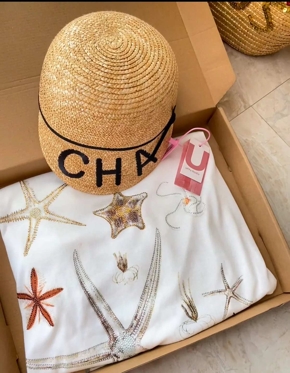 Hats CHANEL 17770130