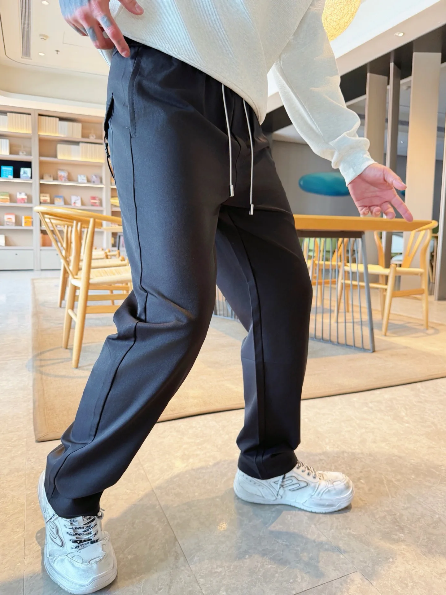 Men's Trousers PRADA 18345833