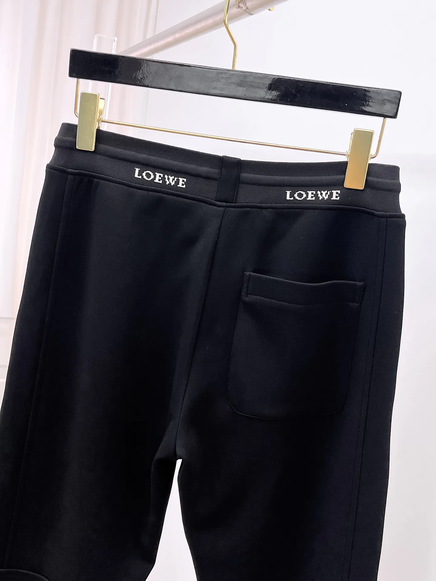 Men's Trousers LOEWE 18399405