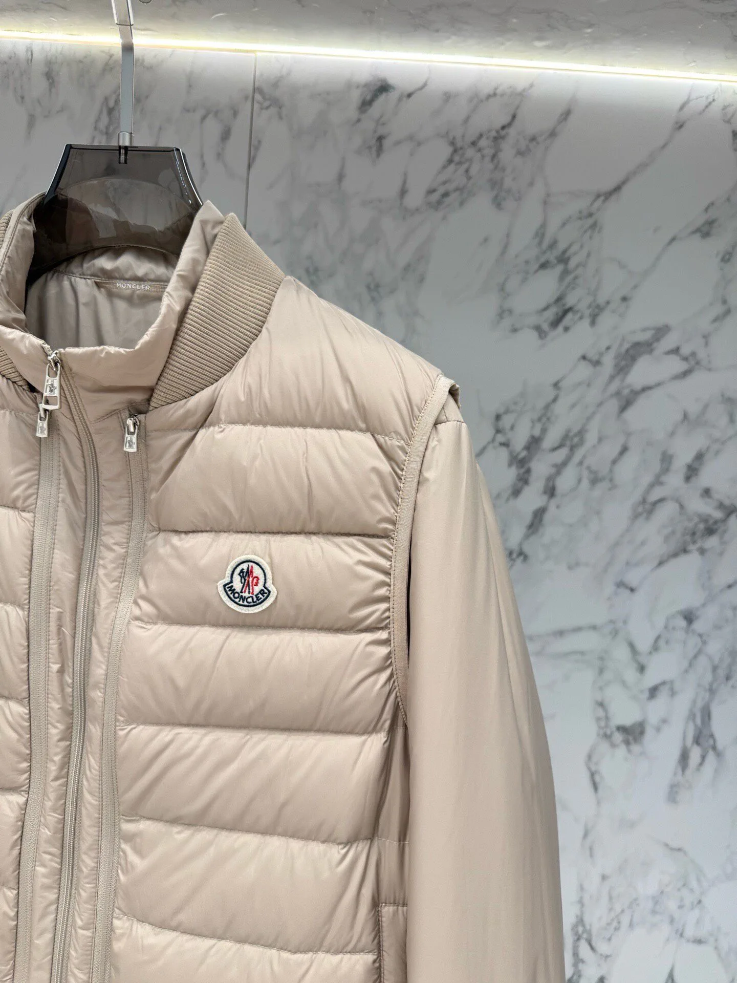 Men's Jackets And Down Jackets MONCLER 18345554
