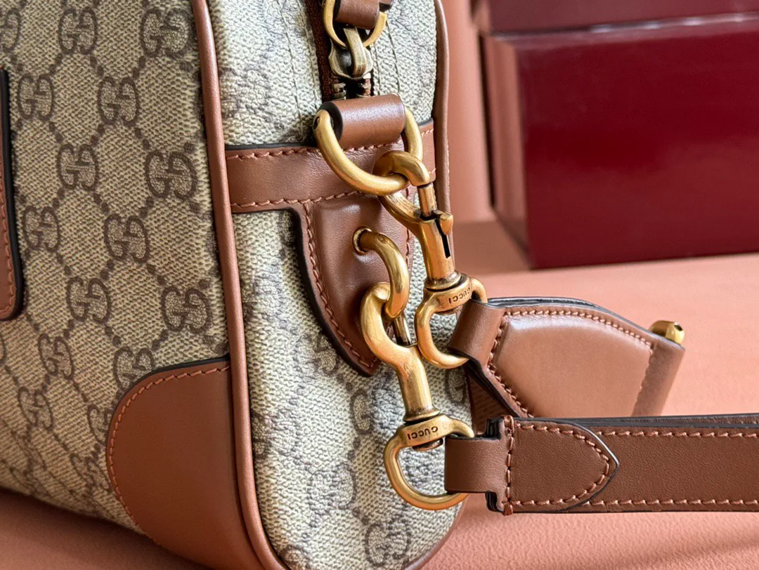 Women's Classic Handbags GUCCI 17449051