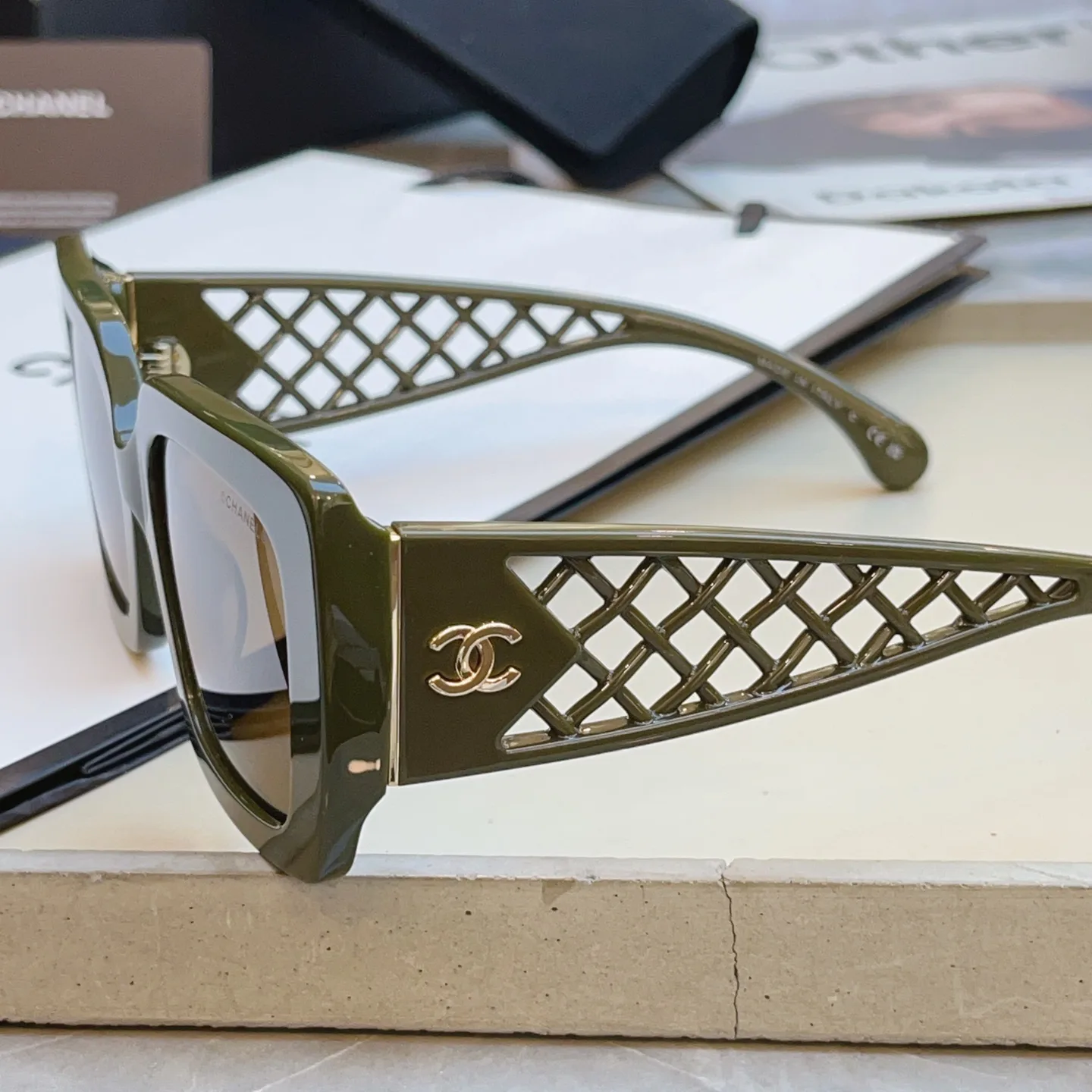 Glasses CHANEL 17529372