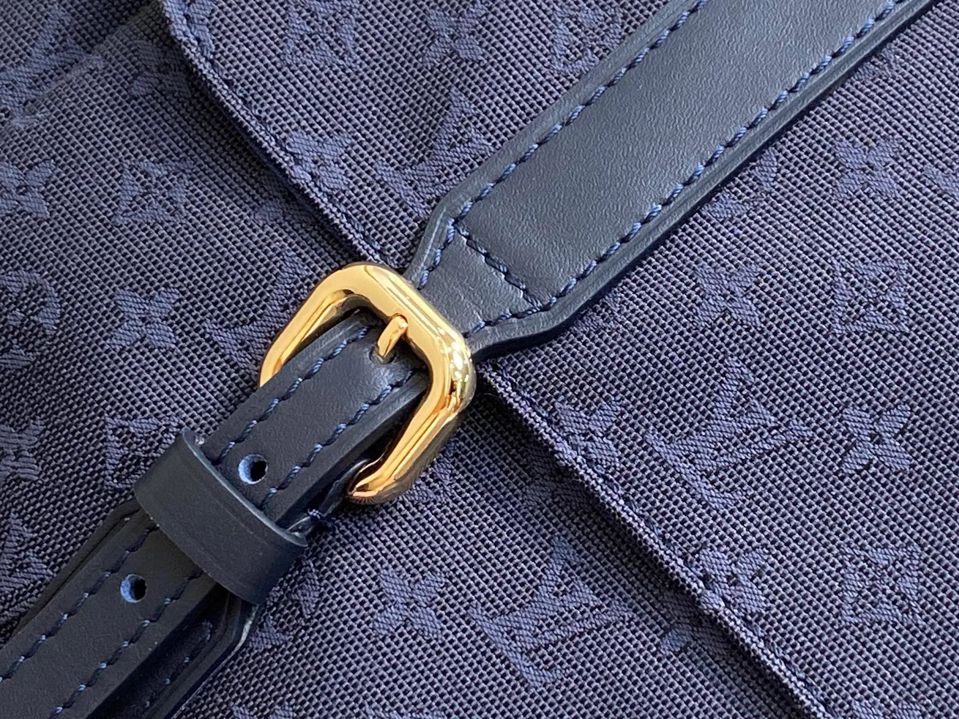 Women's Classic Handbags LOUIS VUITTON 17544744