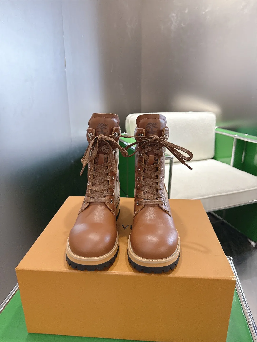 Women's Ankle Boots LOUIS VUITTON 18053353