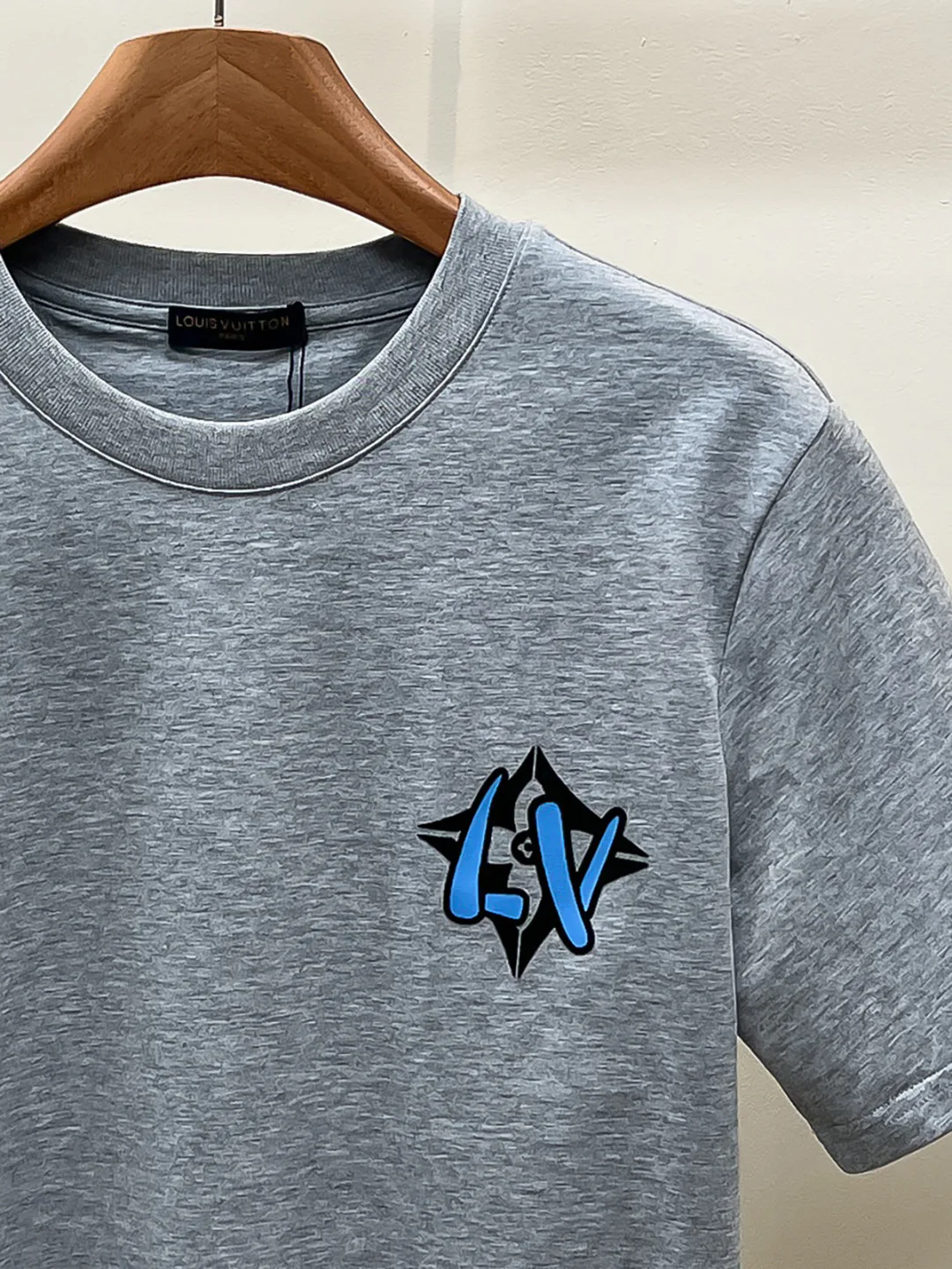 Men's T-Shirts LOUIS VUITTON 18499295