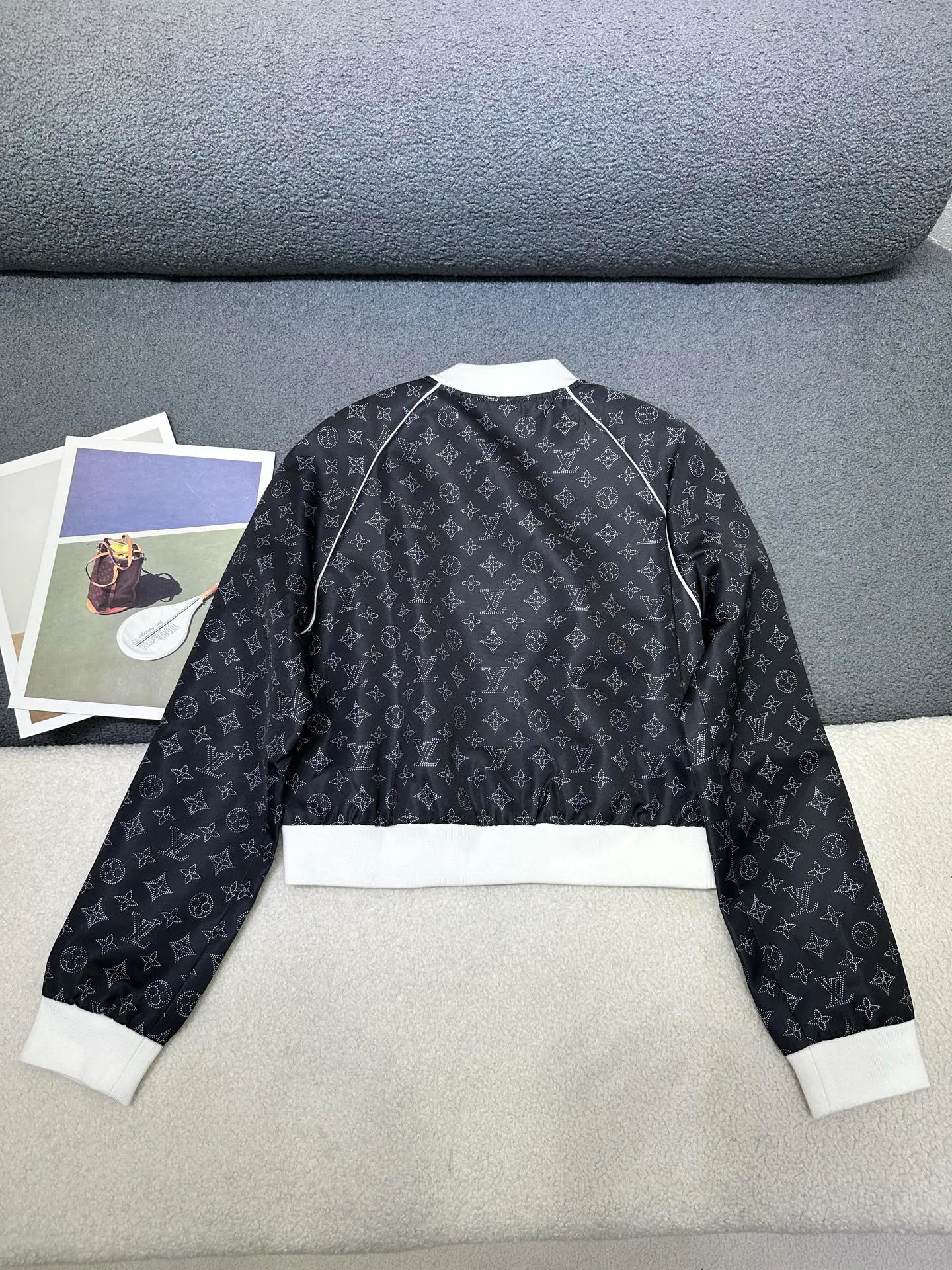 Women's Jackets And Down Jackets LOUIS VUITTON 18396732
