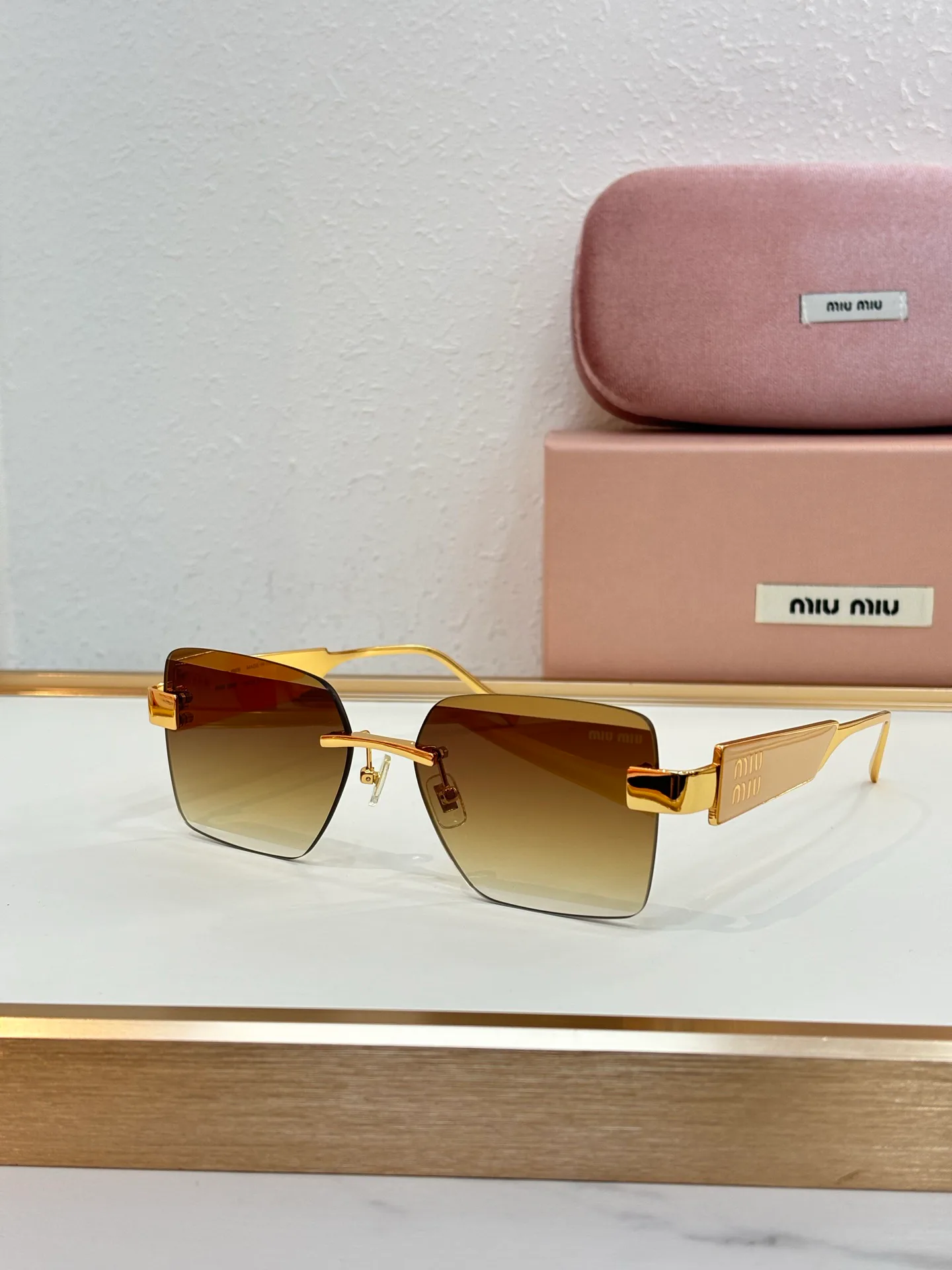 Glasses MIU MIU 18325671