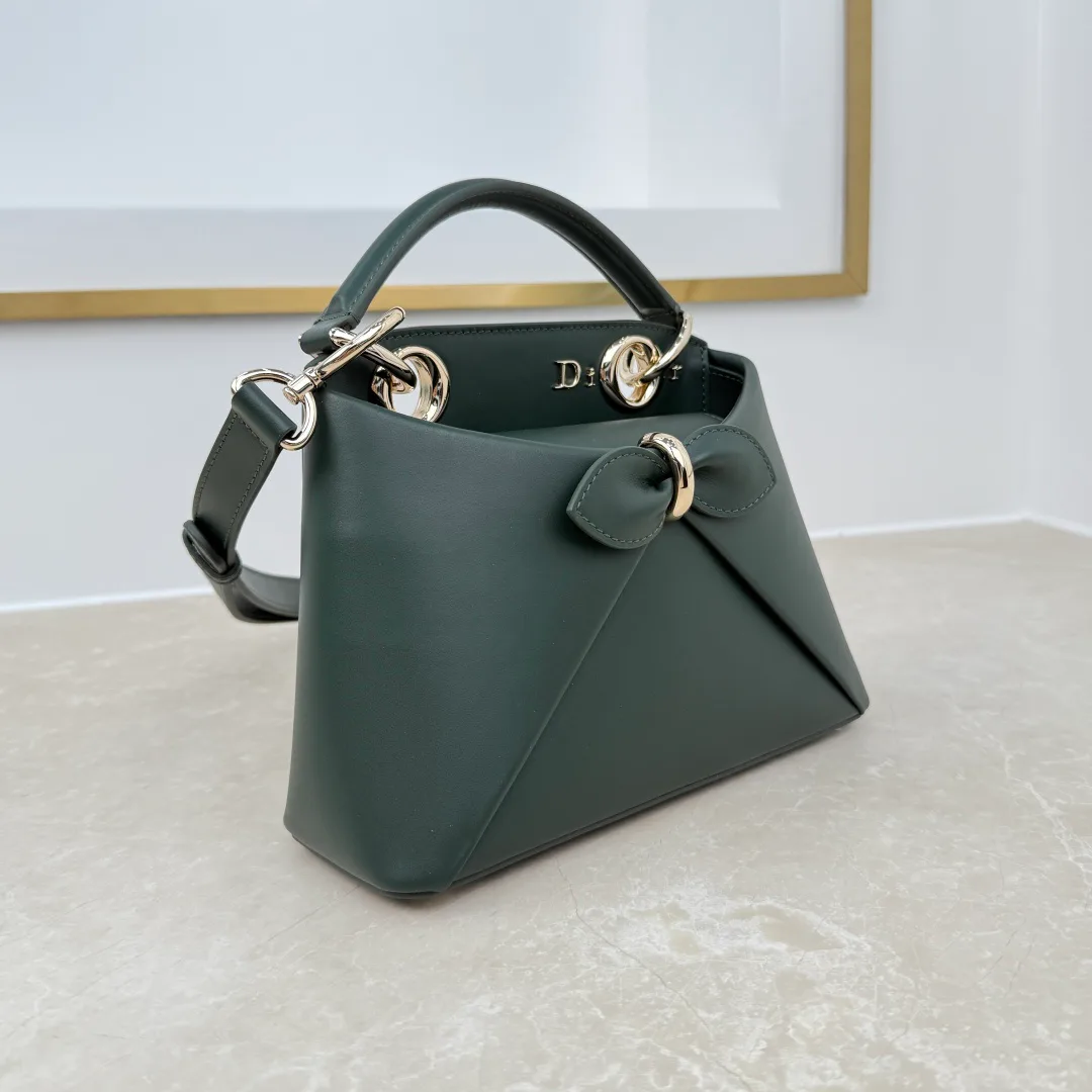 Классические Сумки Женские Christian Dior 18573949