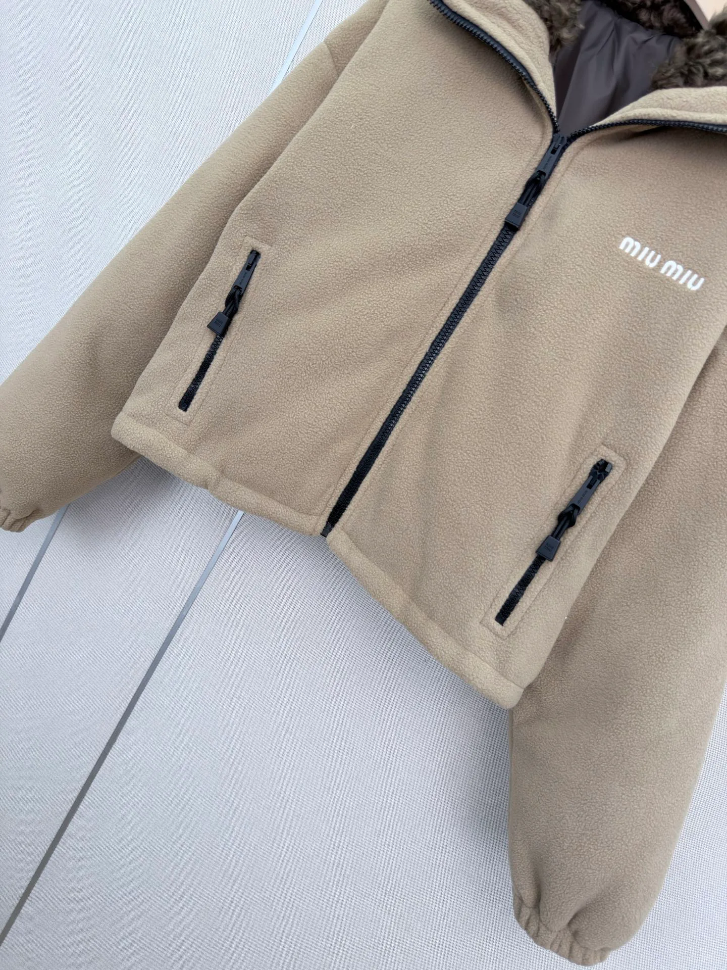 Women's Jackets And Down Jackets MIU MIU 18023007