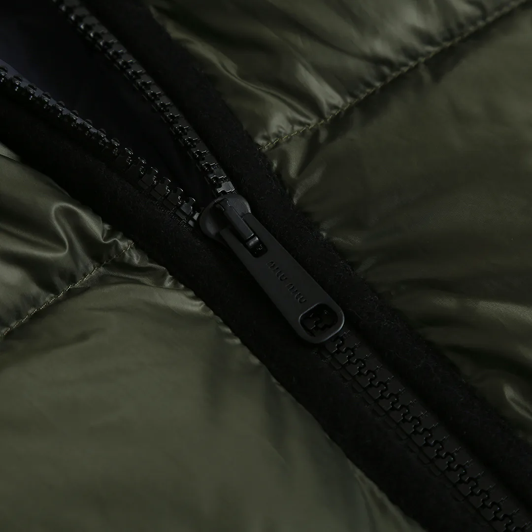 Women's Jackets And Down Jackets MIU MIU 18439542