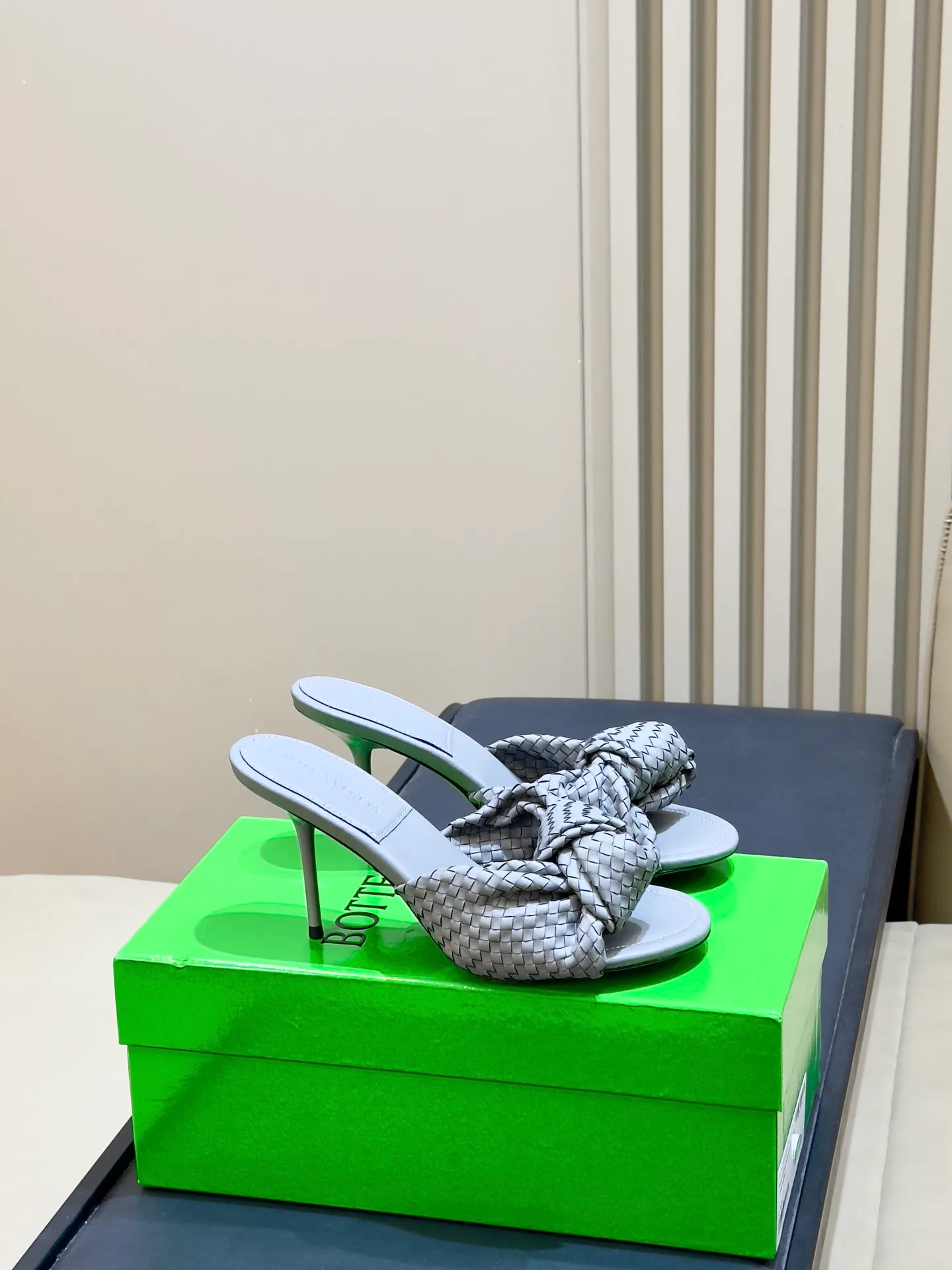 Women's Mules And Clogs BOTTEGA VENETA 18073352