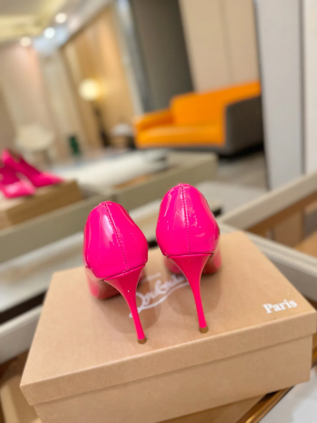 Women's Heels CHRISTIAN LOUBOUTIN 17981463