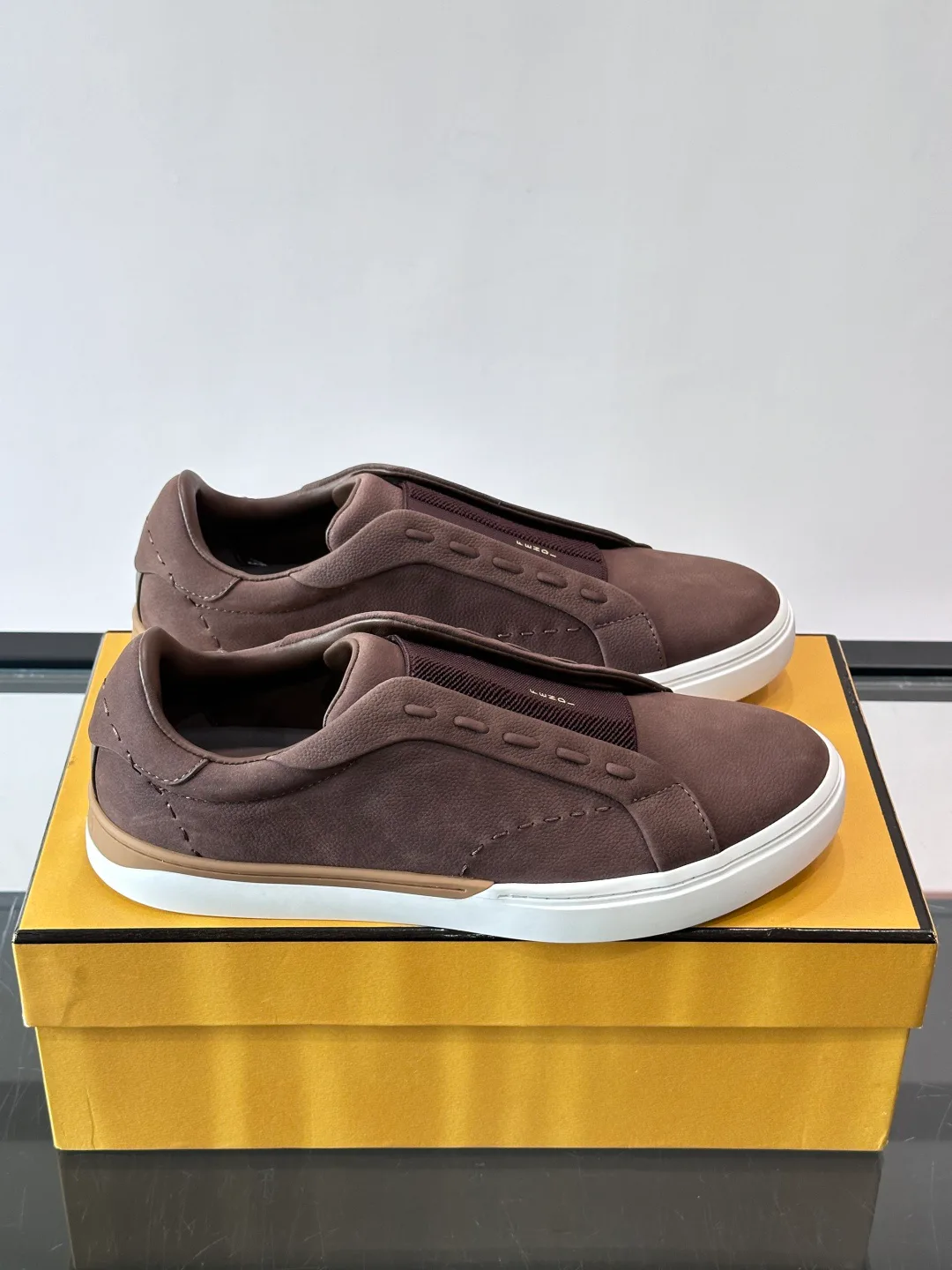Men's Sneakers FENDI 17466860