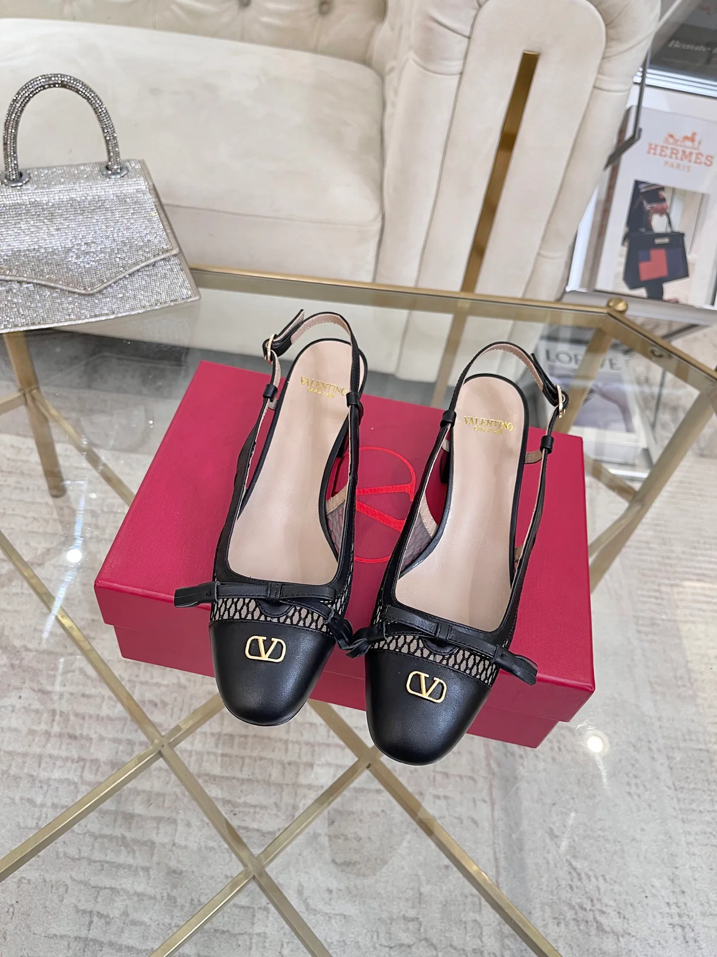 Women's Open-Toe Sandals VALENTINO 17843927