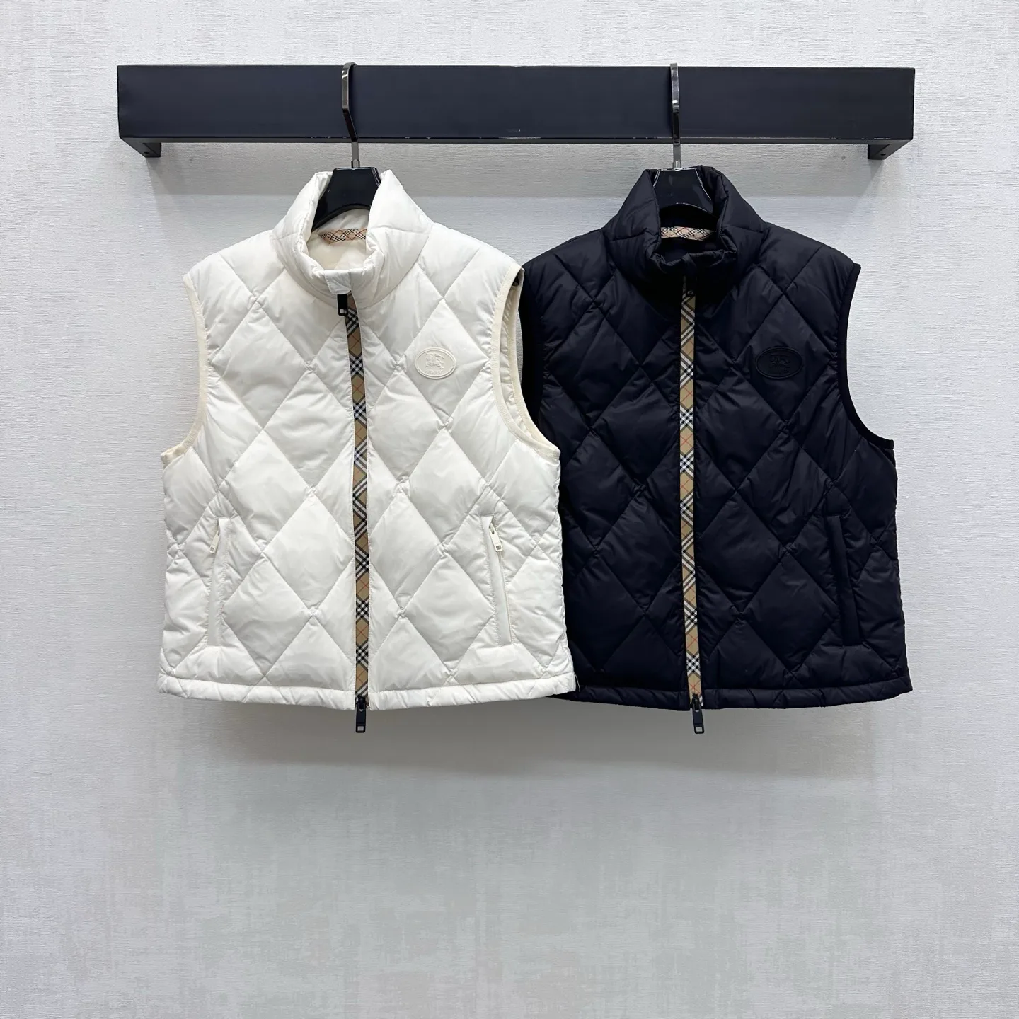 Women's Vests BURBERRY 18529712