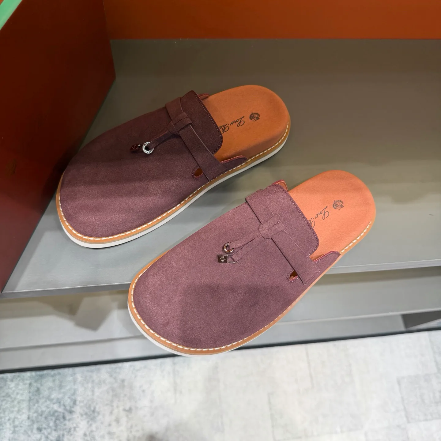 Women's Mules And Clogs LORO PIANA 18400759