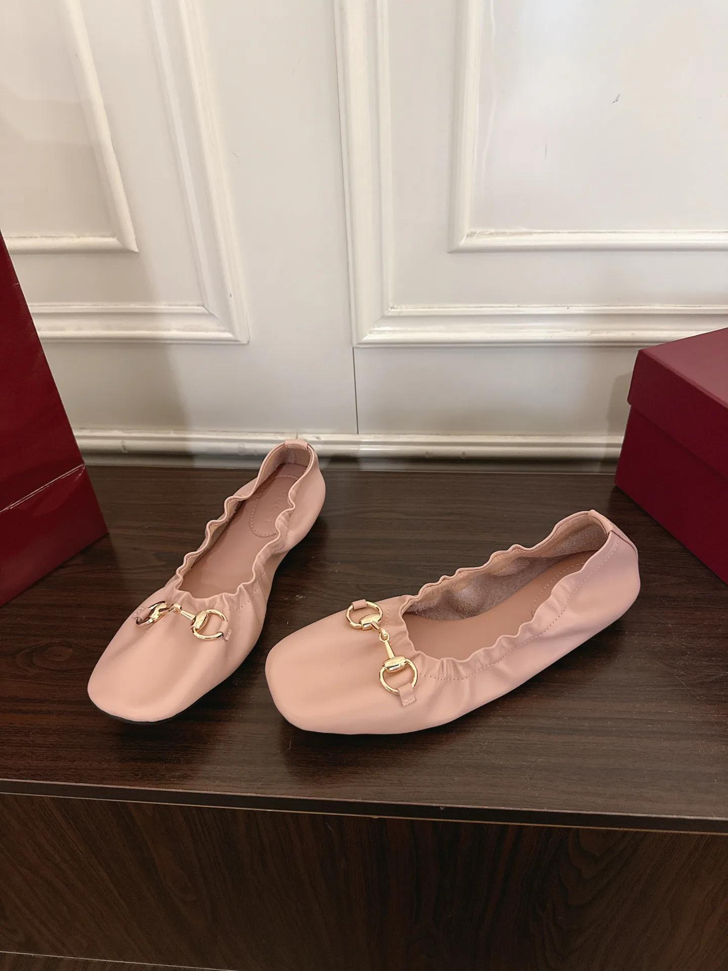 Women's Ballet Flats GUCCI 18135537