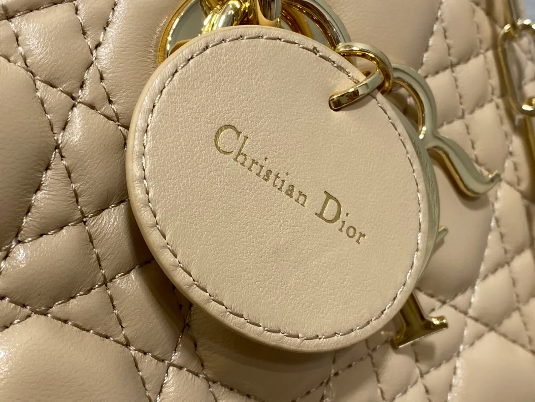 Women's Classic Handbags CHRISTIAN DIOR 17770382