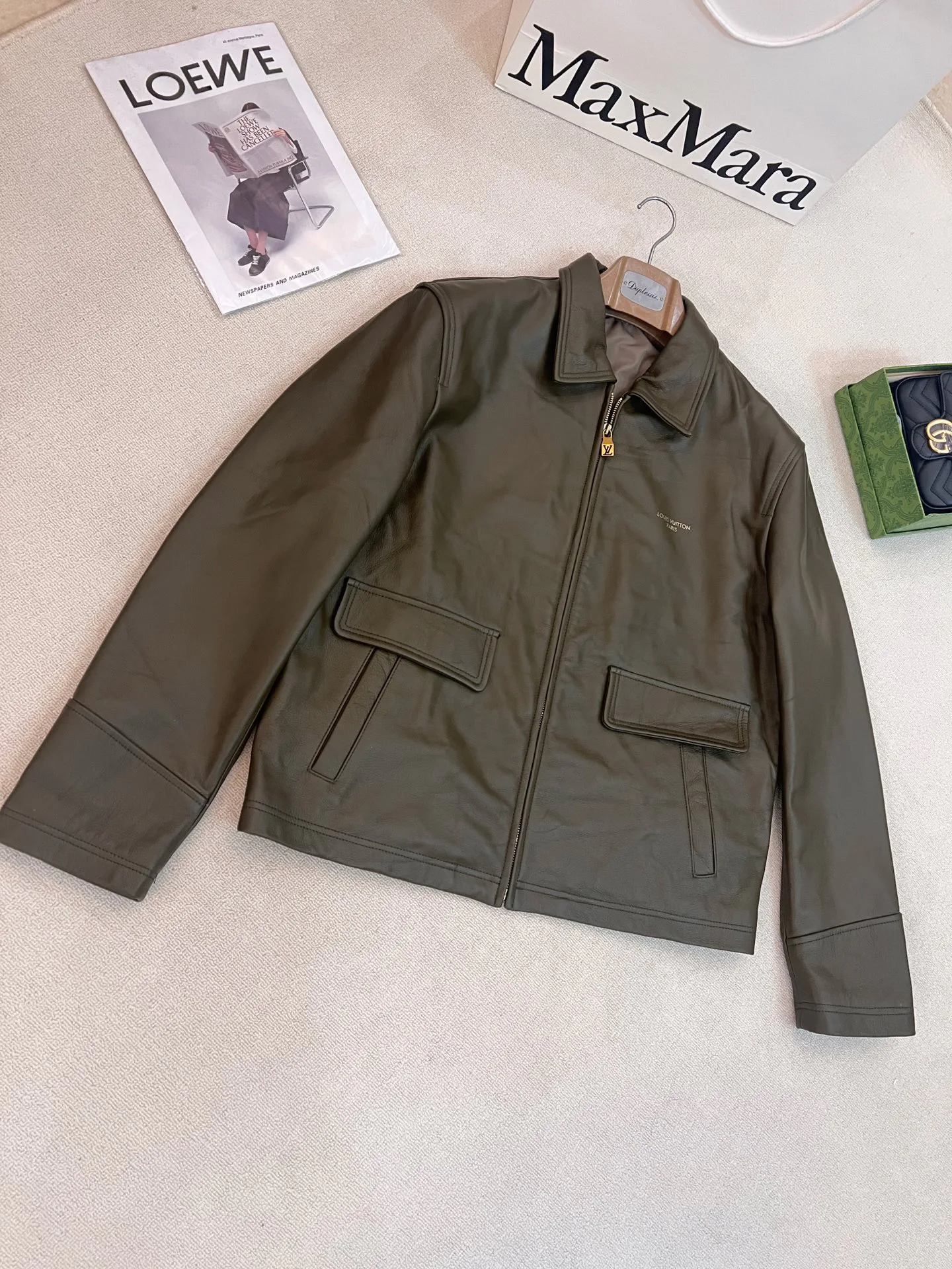 Women's Leather Jackets And Sheepskin Coats LOUIS VUITTON 18408977