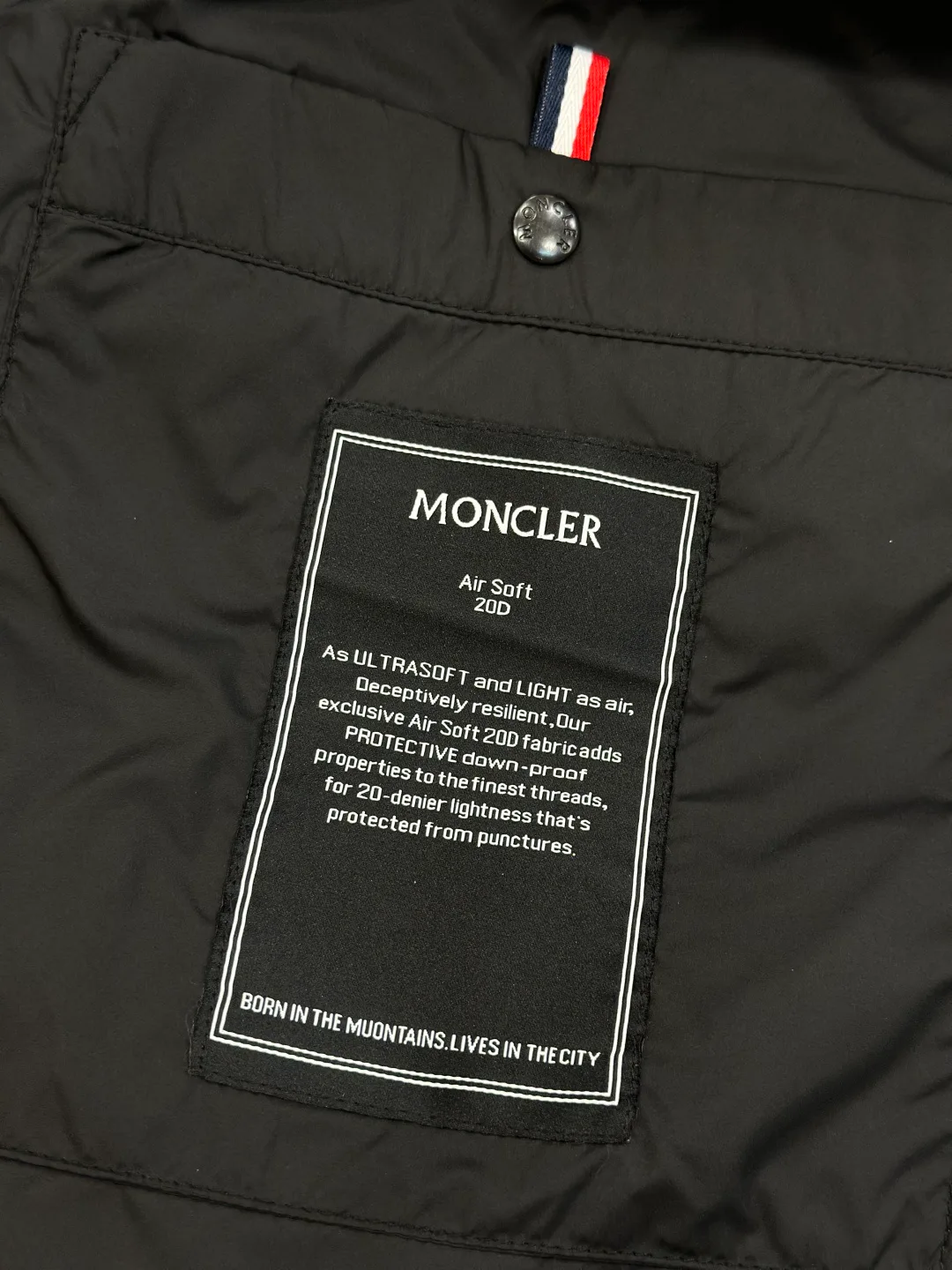 Men's Jackets And Down Jackets MONCLER 18461315