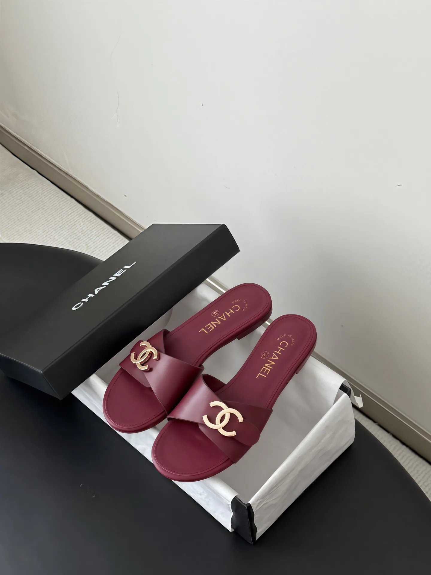 Women's Flip-Flops CHANEL 17784777