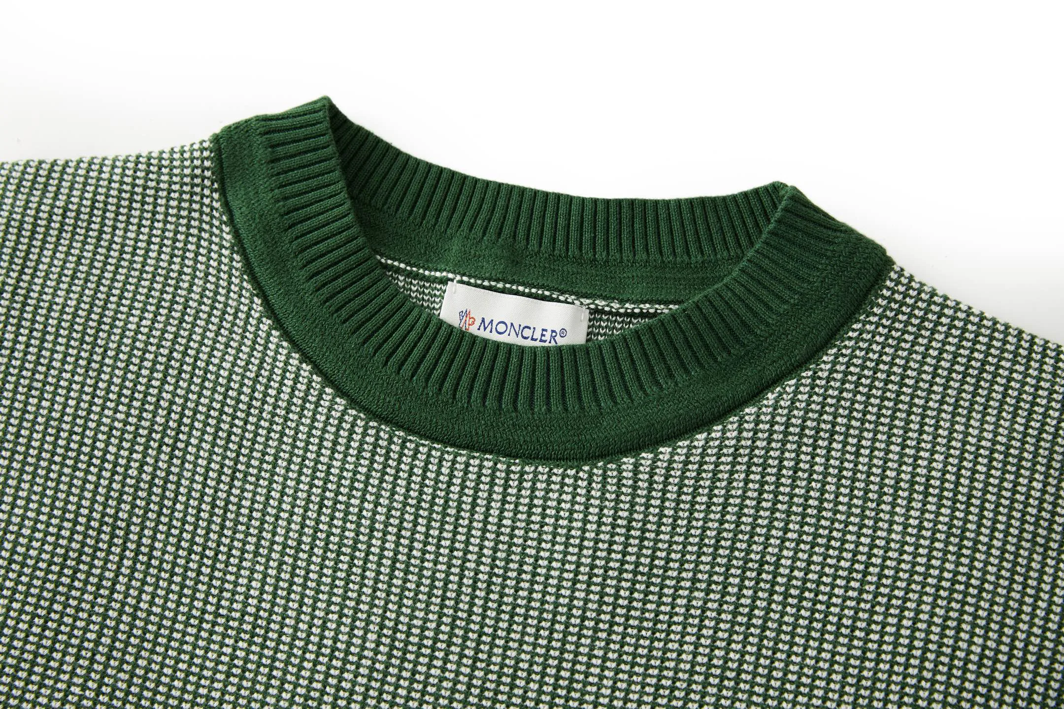 Women's Jumpers And Sweaters MONCLER 18042886
