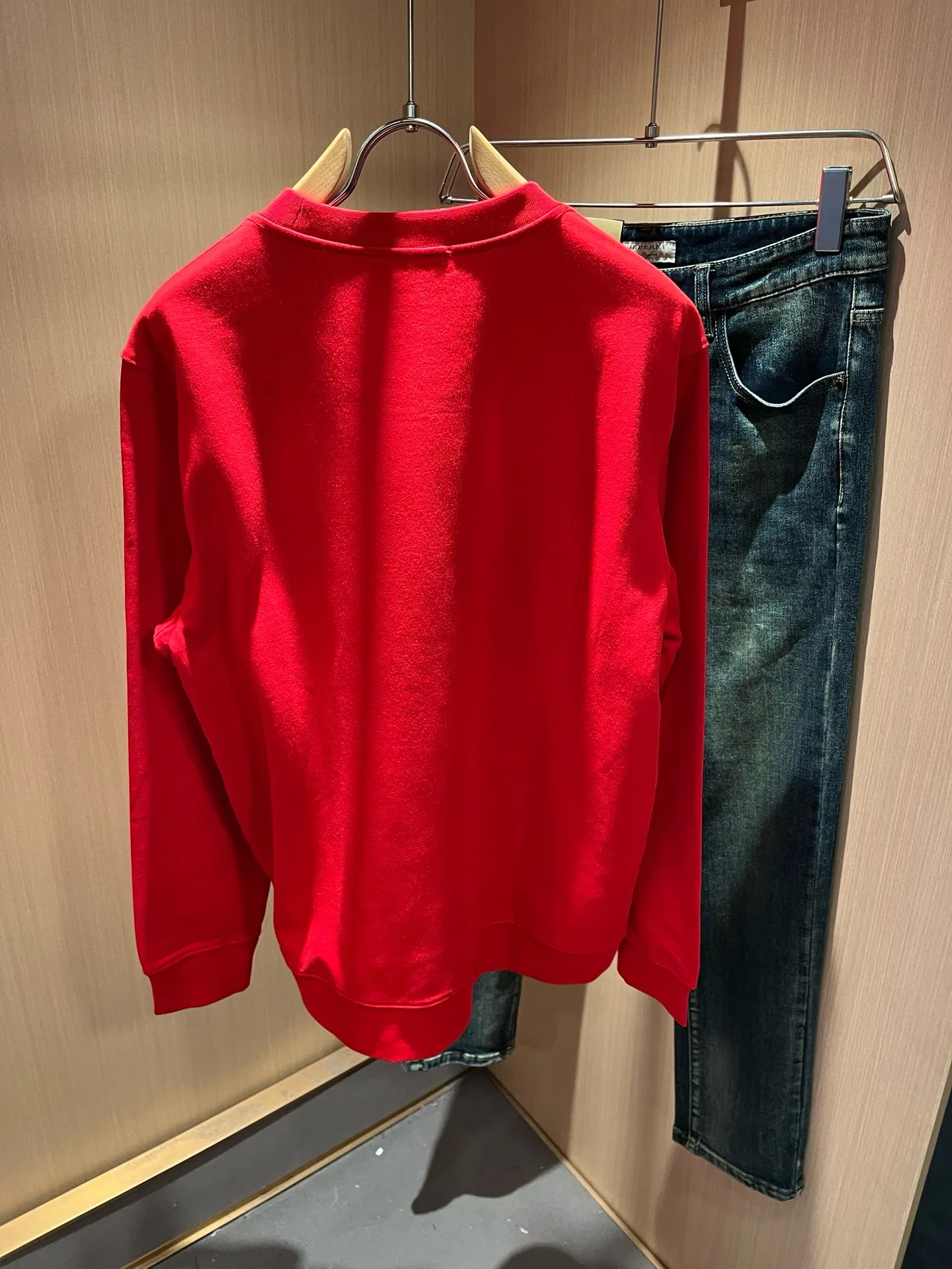 Men's Sweatshirts And Hoodies GUCCI 18081283