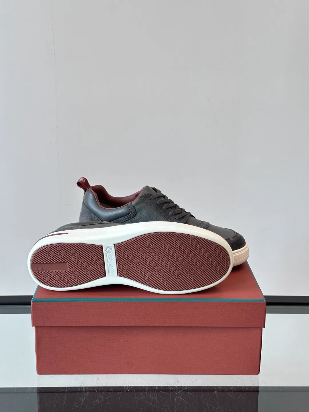 Men's Sneakers LORO PIANA 17730635