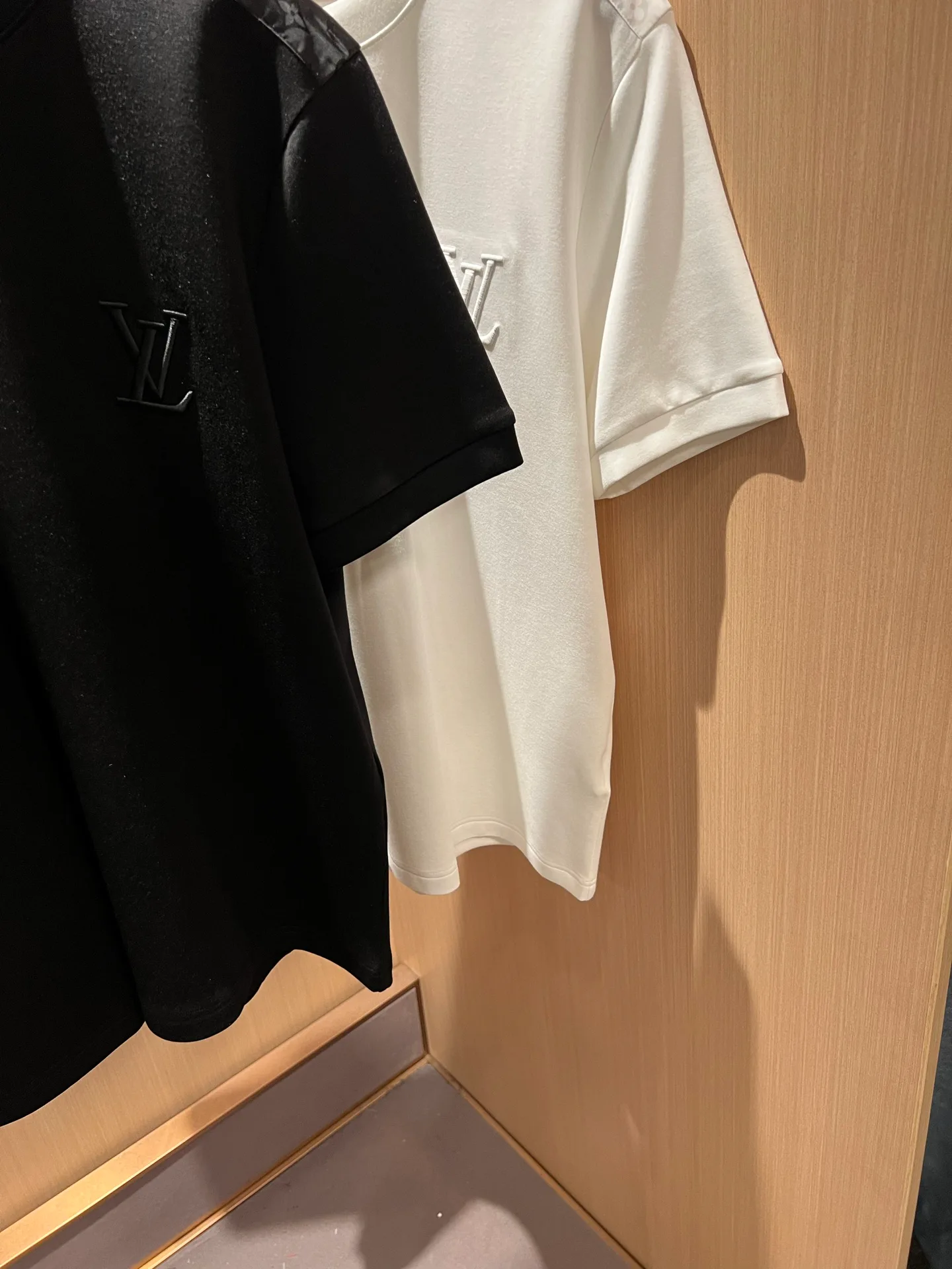 Men's T-Shirts LOUIS VUITTON 18519537