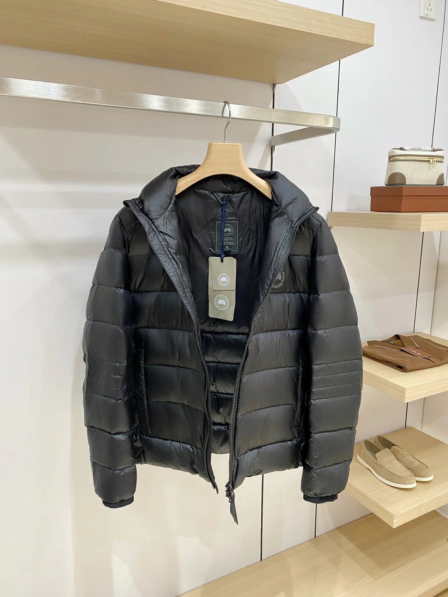 Куртки И Пуховики Мужские Canada Goose 18584902