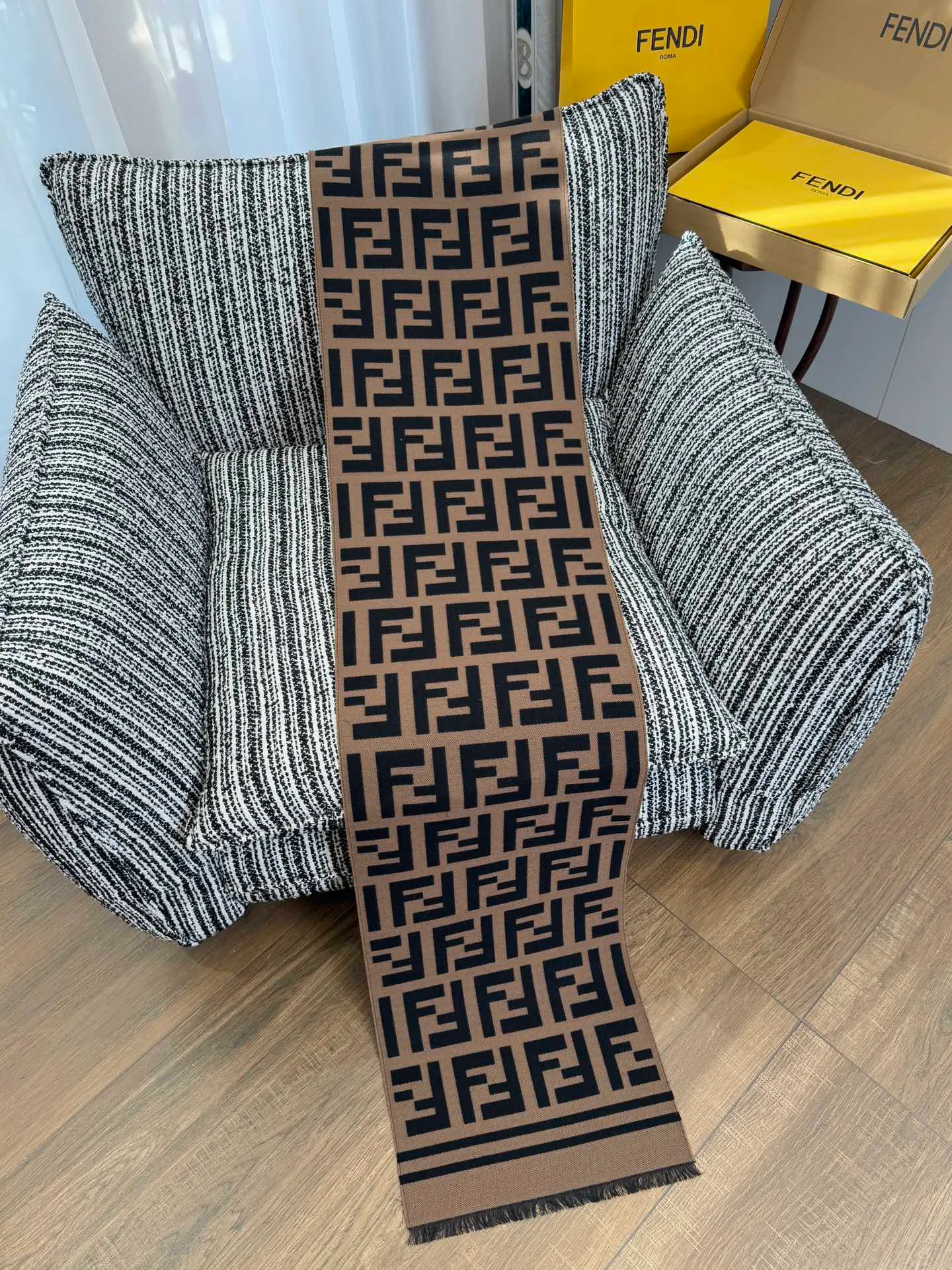 Scarves FENDI 18287131